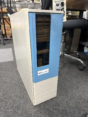 Escom Amiga 4000T Door