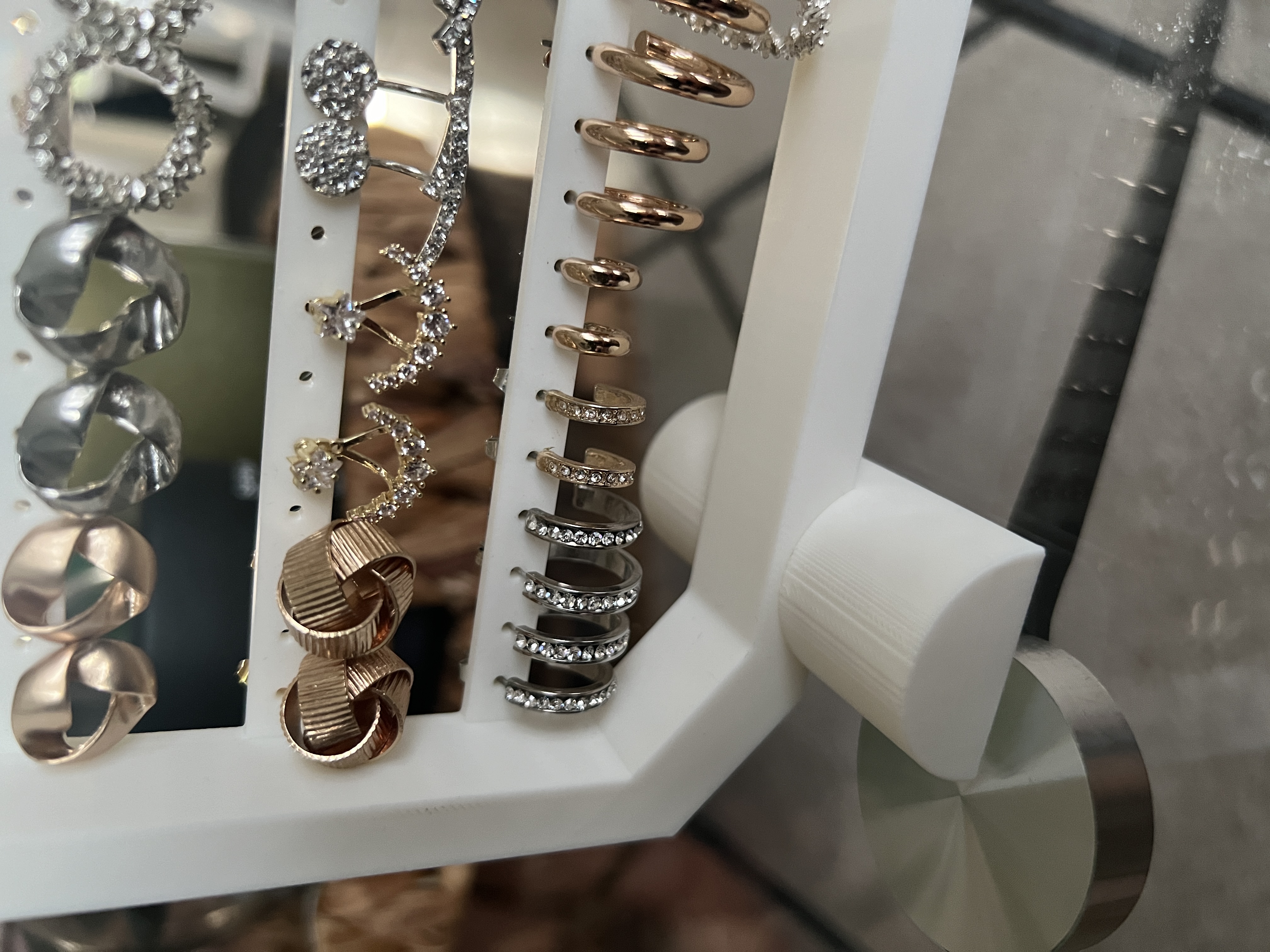 Earring holder