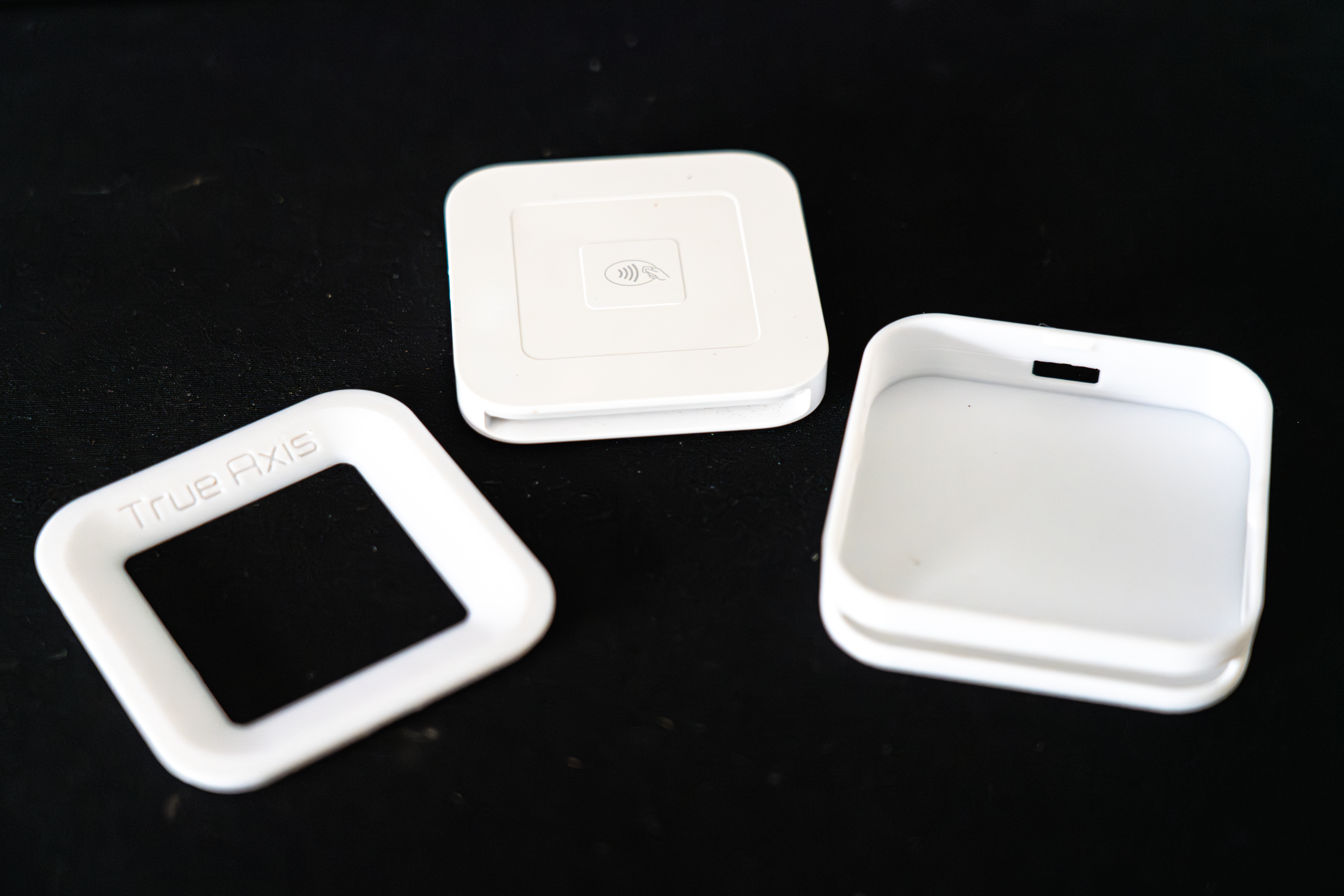 Miniatura 6 do modelo 3D Square Card Reader Protective Case