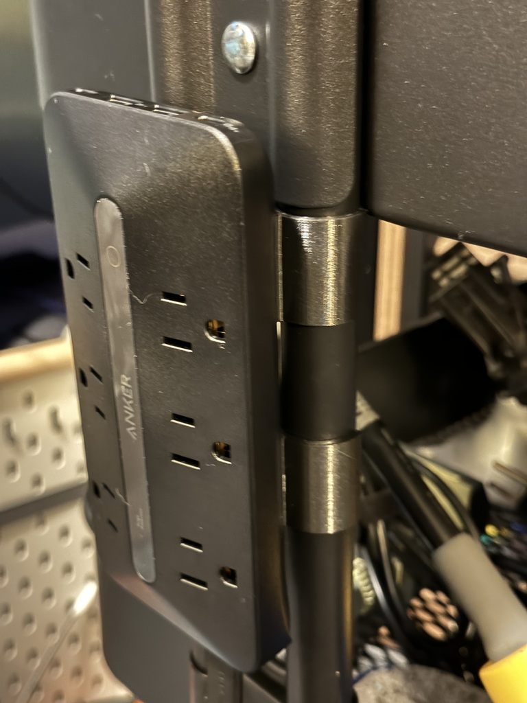 Raskog Tube Mount with Screw Hole