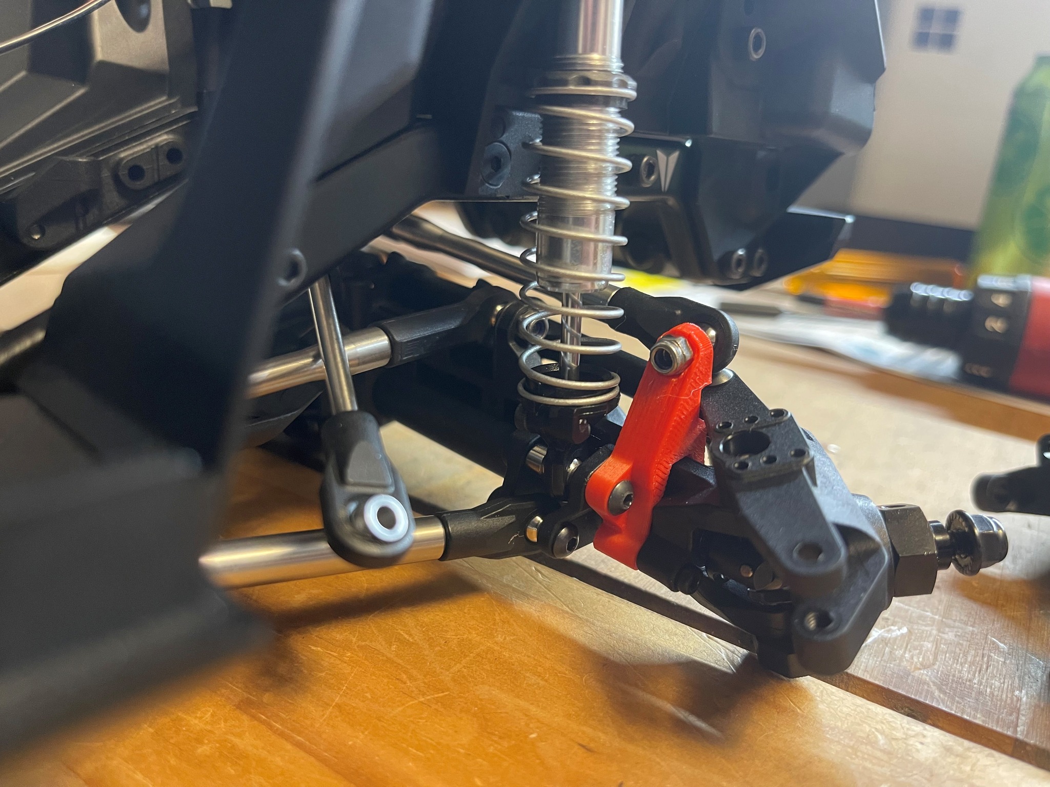 Vanquish H10 Panhard Mount