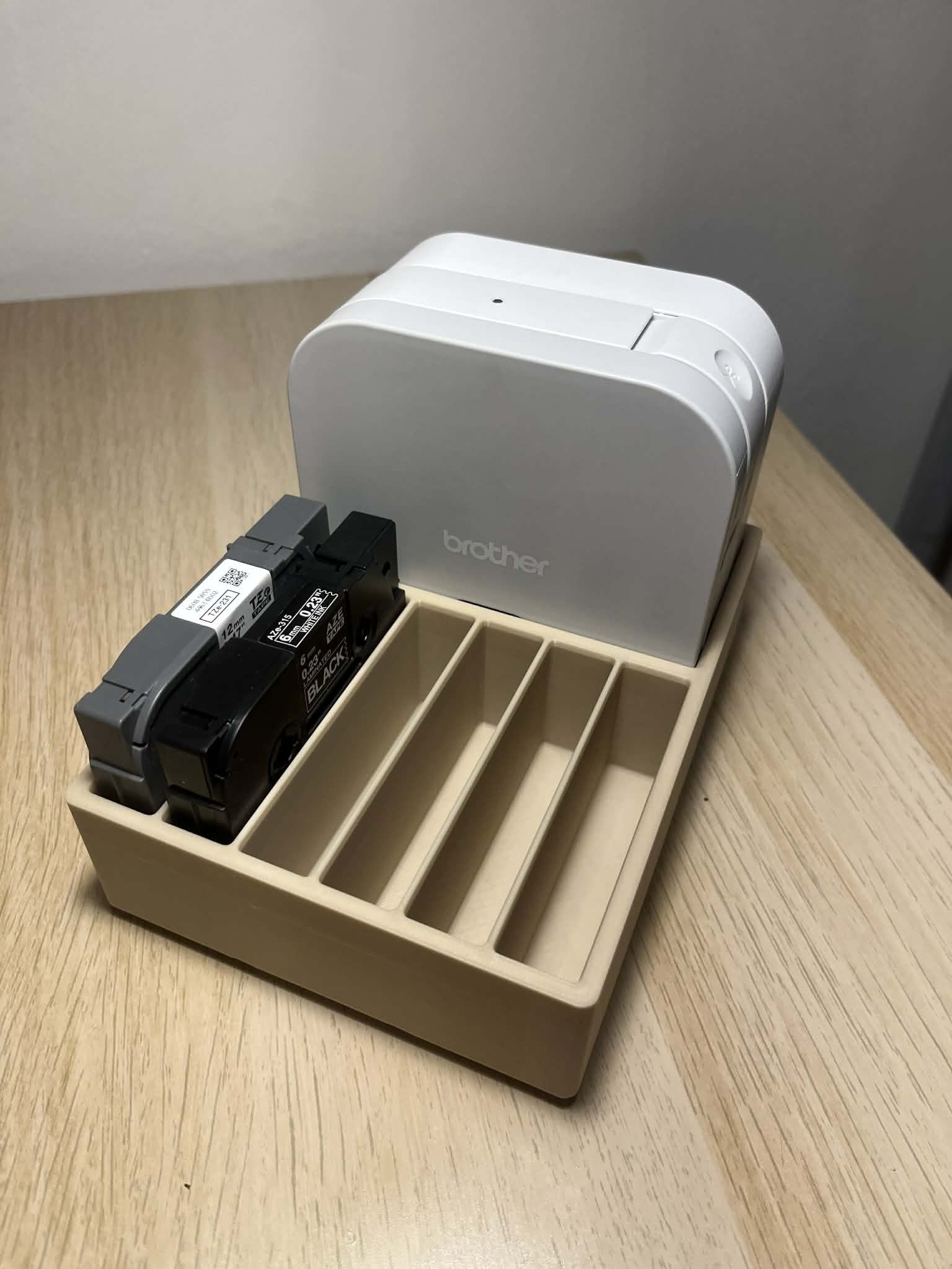 Gridfinity organizer for Brother P-touch Cube