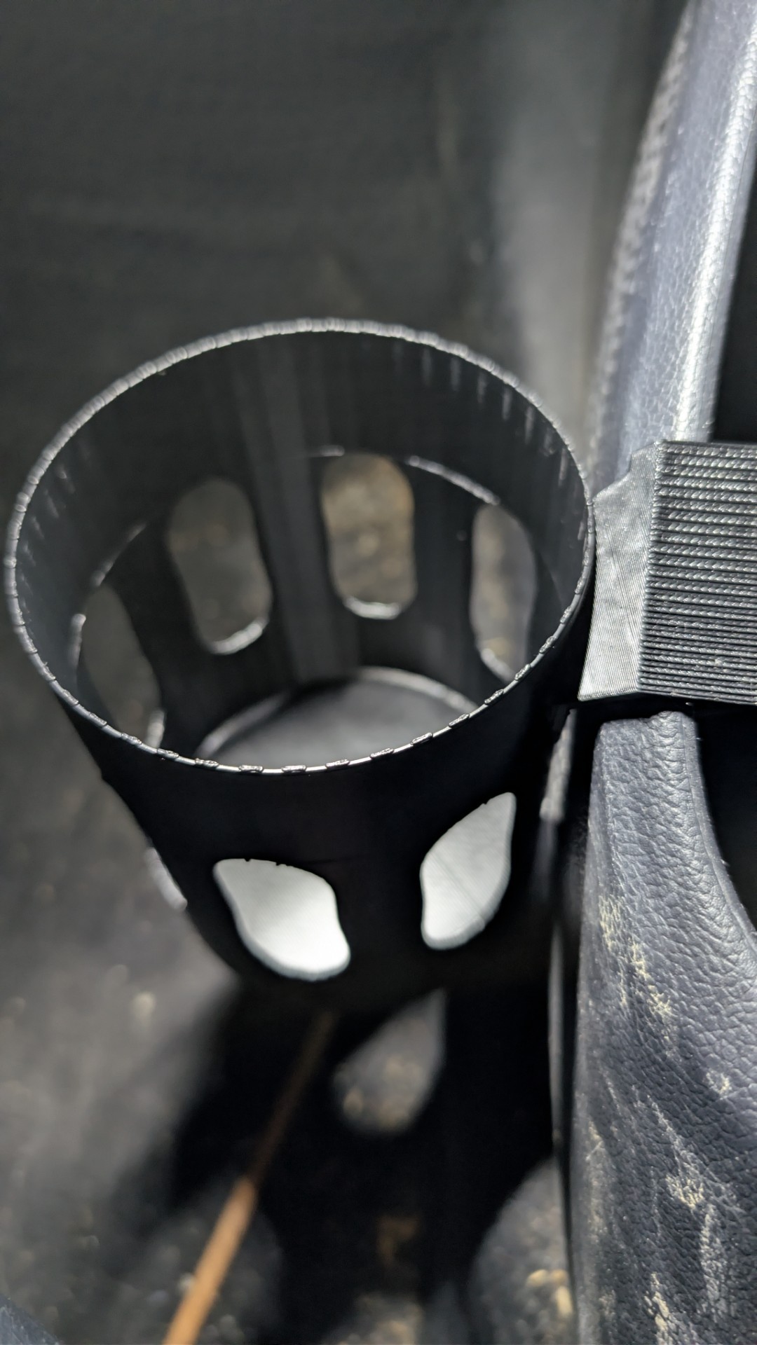 Kia Rio Door Mount for BOZ / Hydro Flask Bottles