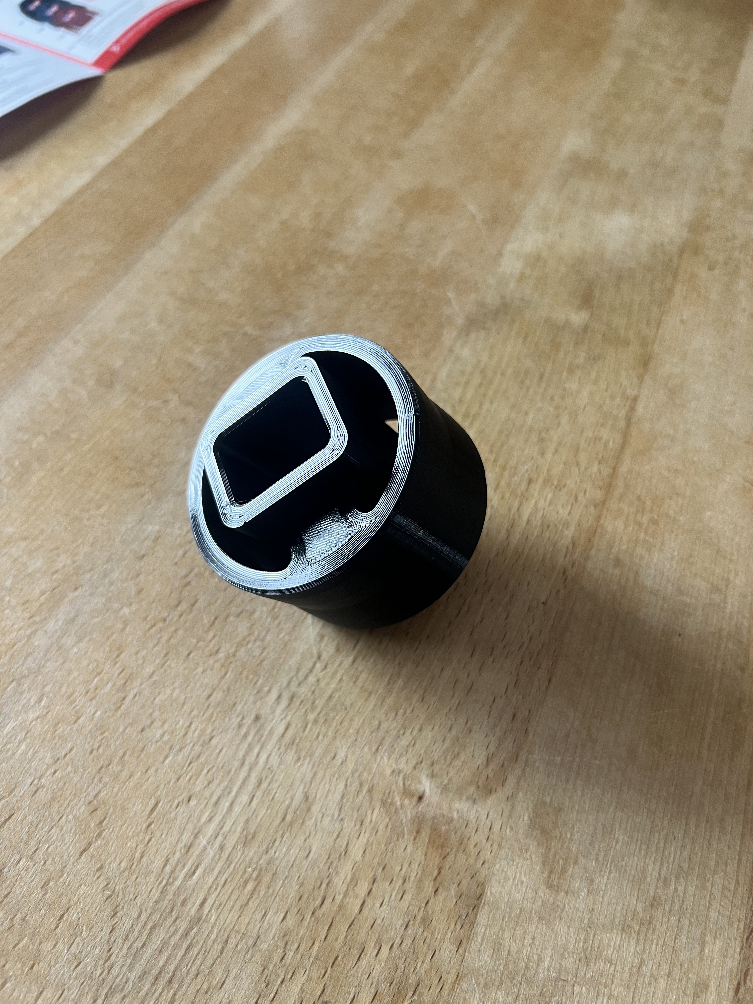 Volvo engine mount bushing — miniatura 3