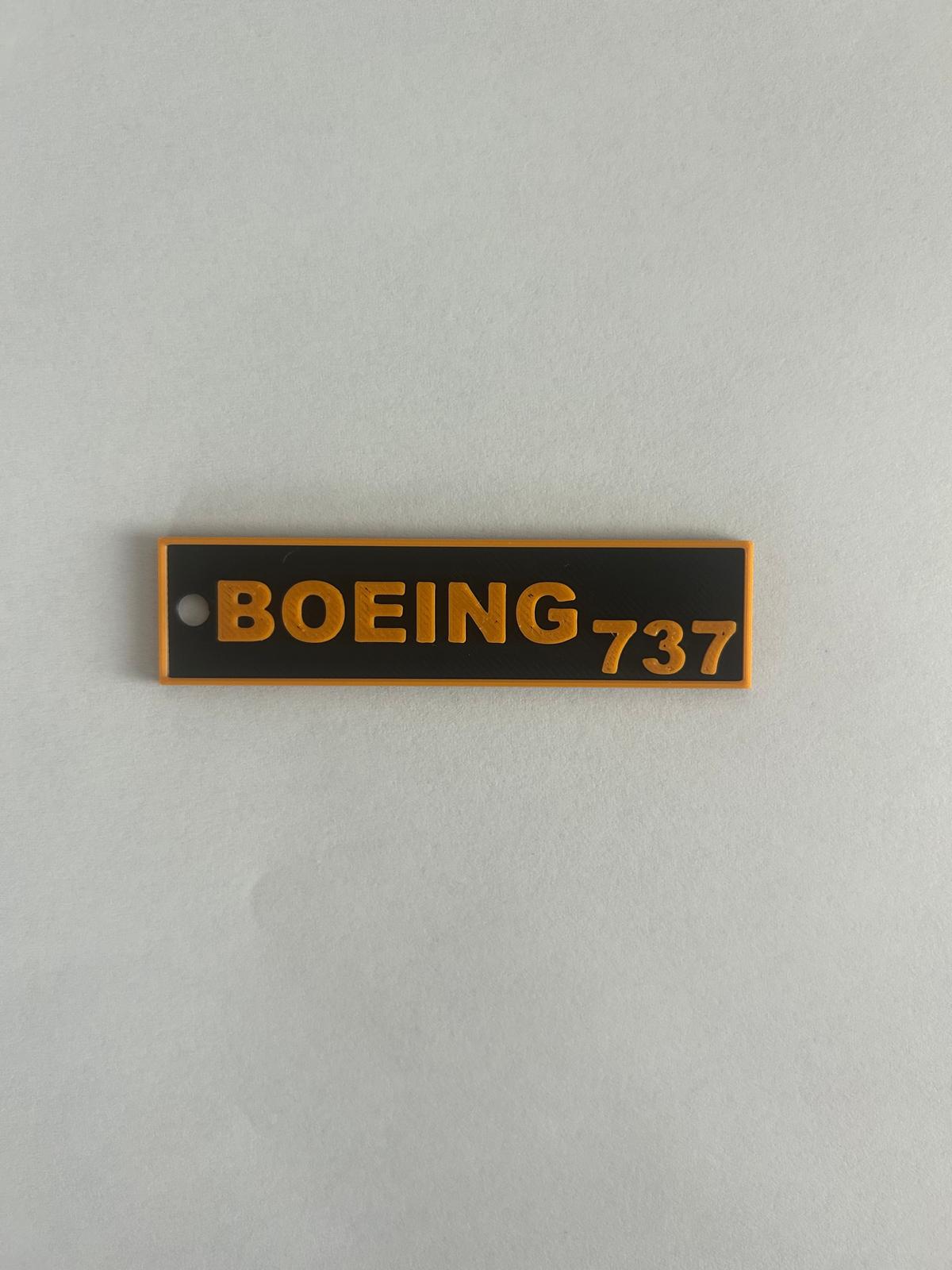 Boeing 737 keychain