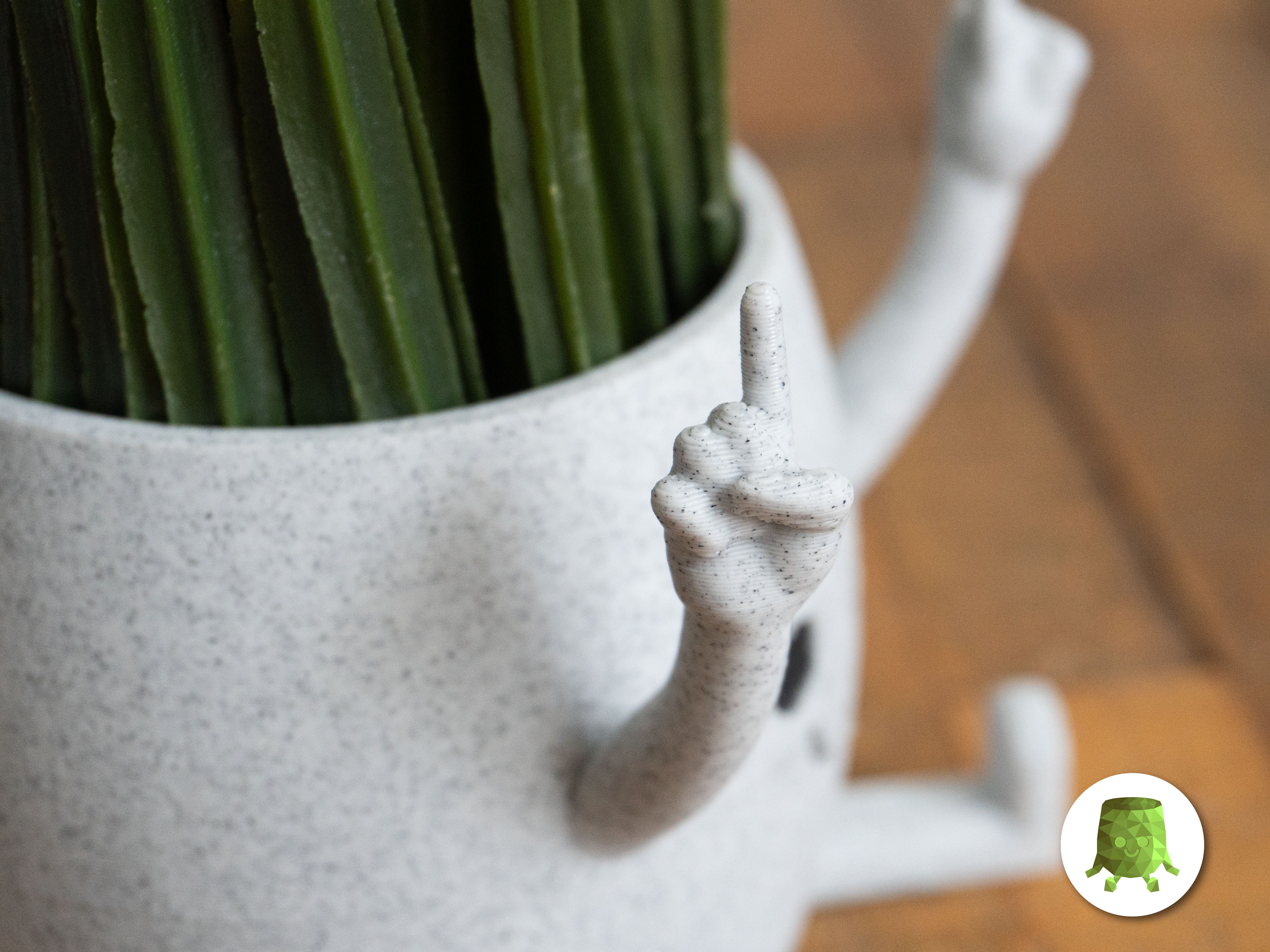 Miniatura 2 do modelo 3D Happy Sitting Pot Pointer Finger