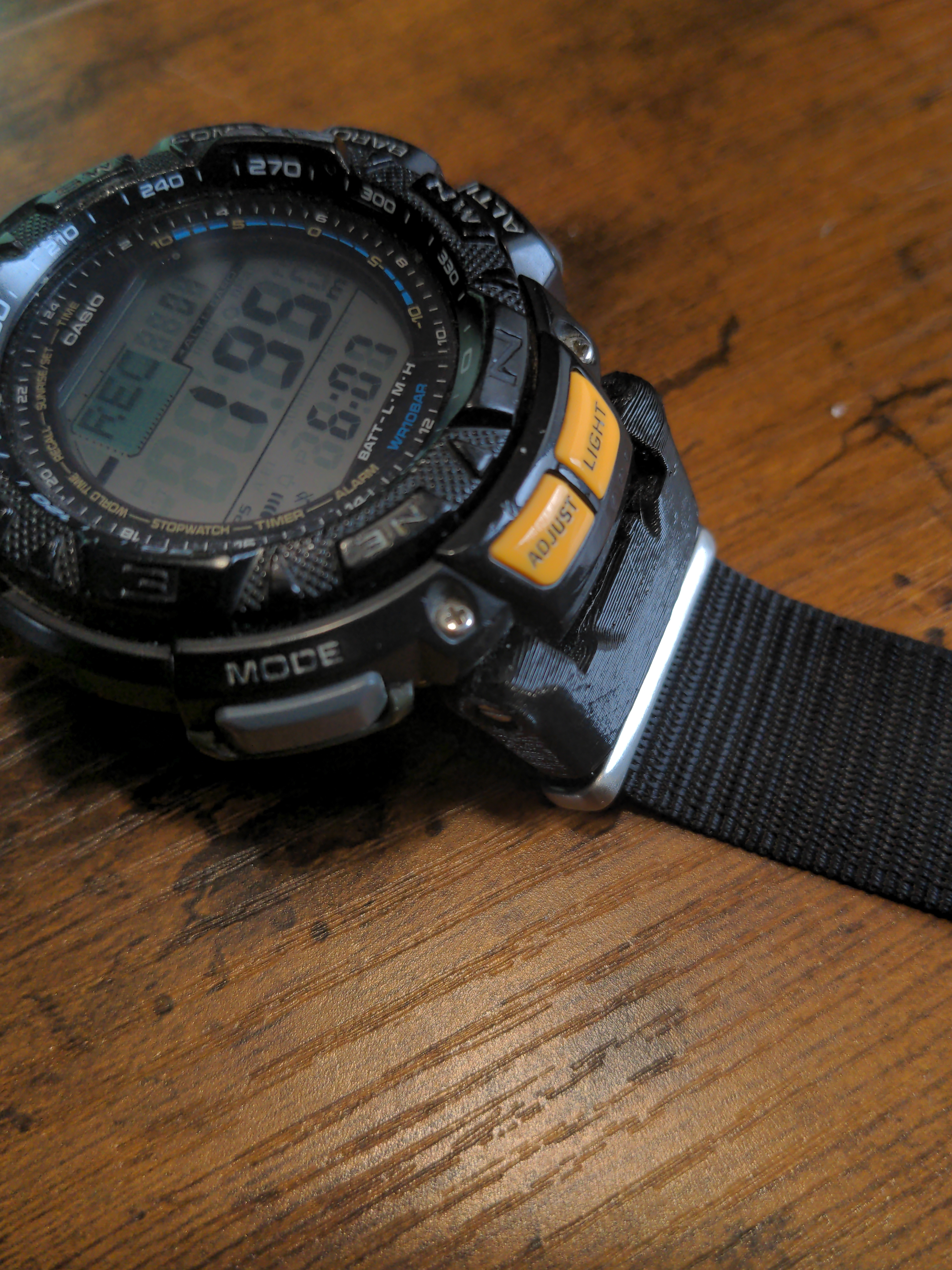 Casio Pathfinder PAG-240 to 24mm Nato strap adapter