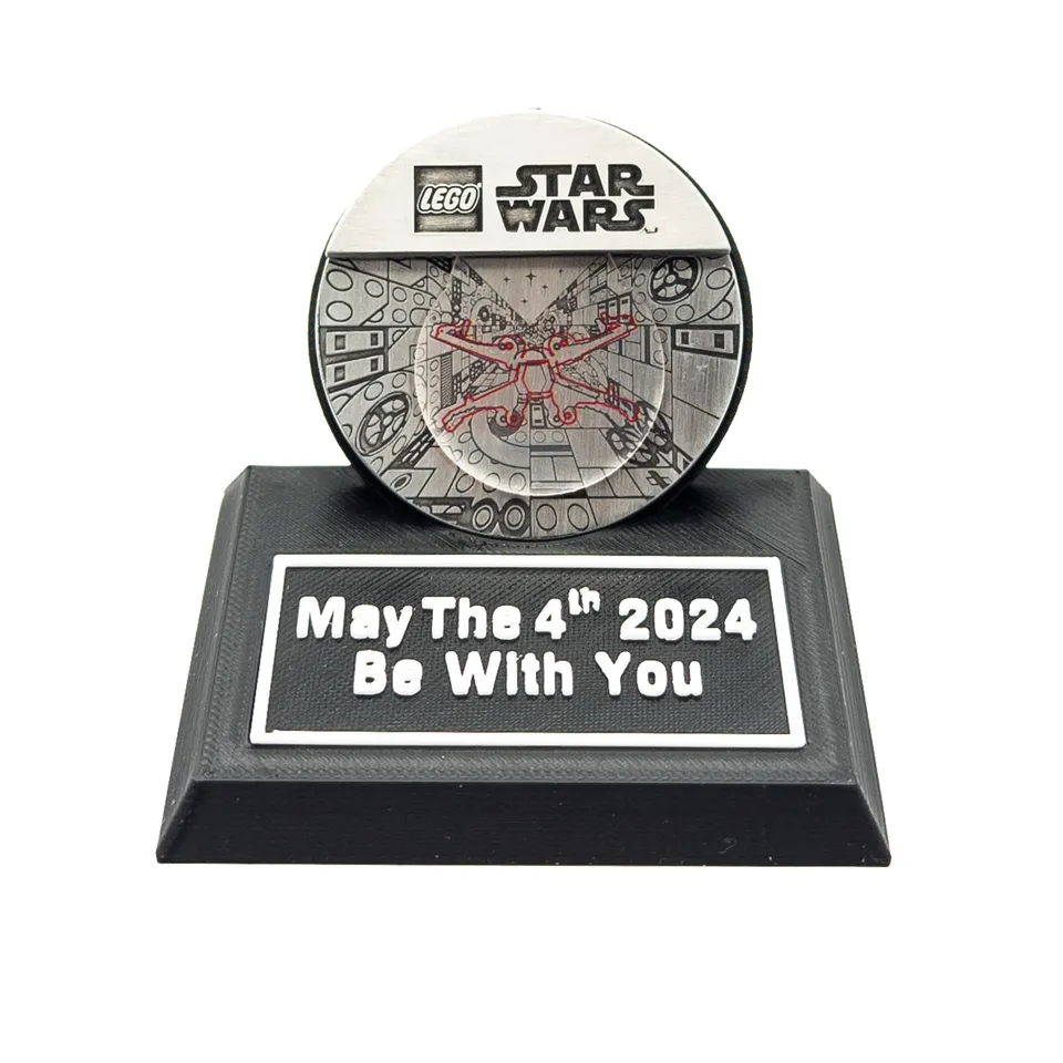 Display Stand for Lego Star Wars GWP Battle of Yavin Coin