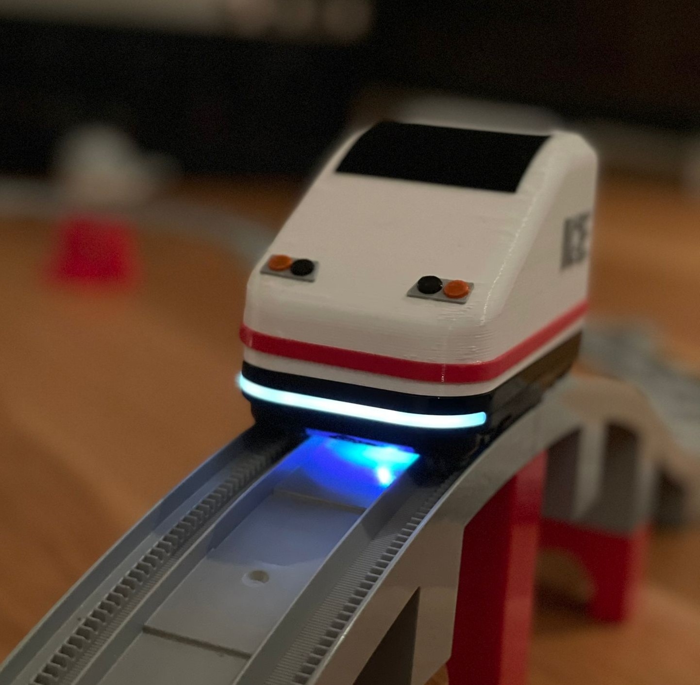 ICE for Lego Duplo train / ICE für Lego Duplo Eisenbahn by Emely