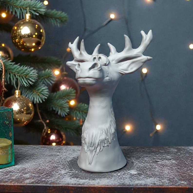 Christmas Reindeer 2-in-1: Ornament Stand and Fun Decoration!