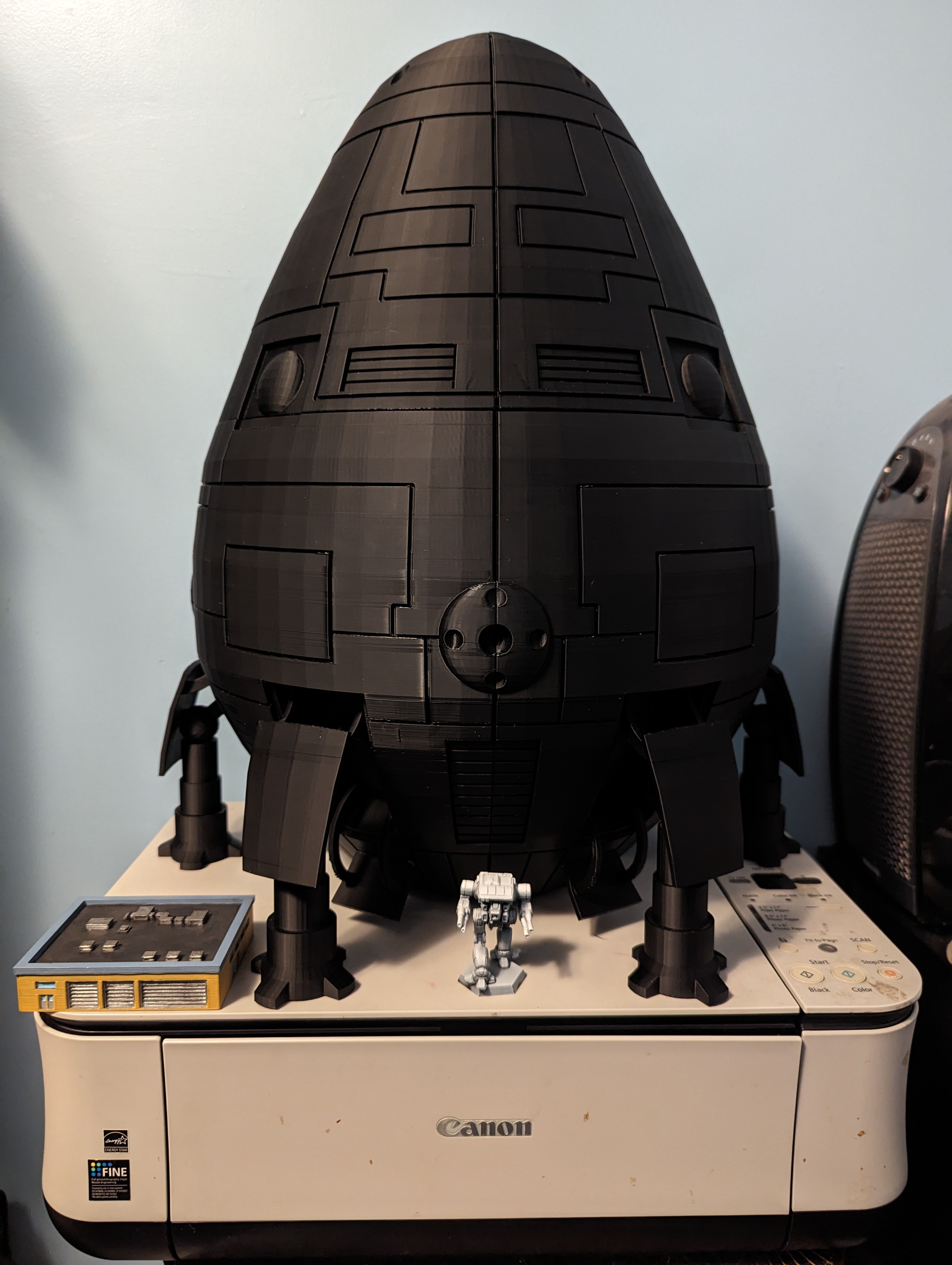 Giant Egg Dropship