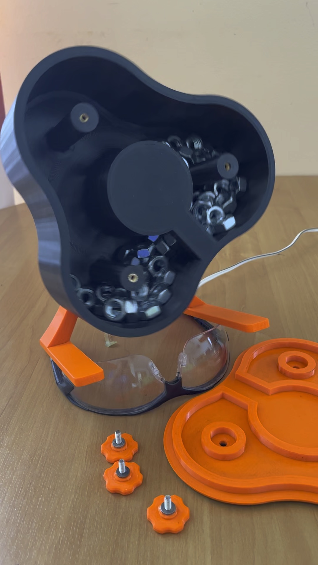 Rock Tumbler / Ball Mill by pez Download free STL model