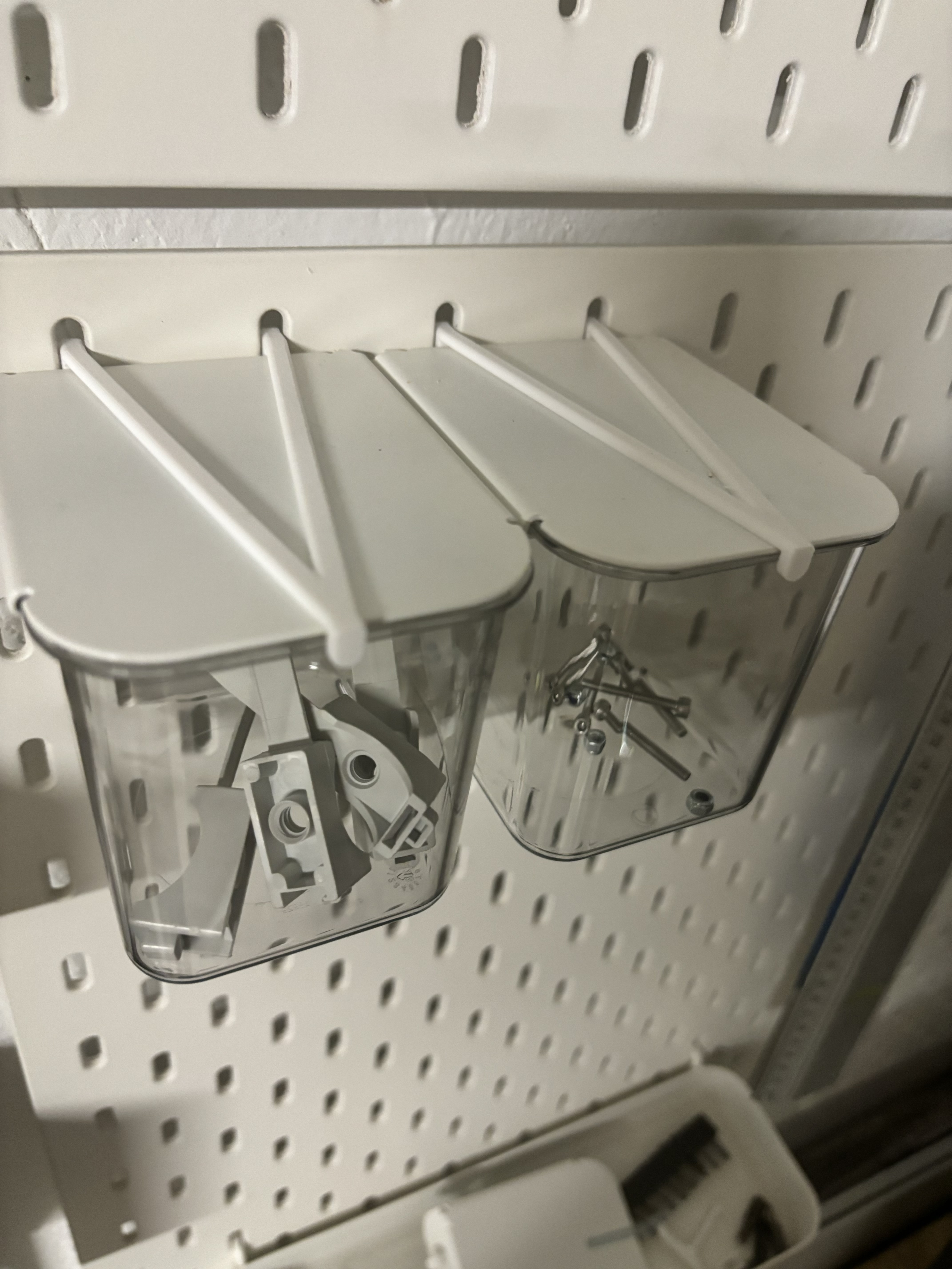 Locker IKEA SKÅDIS Container with lid