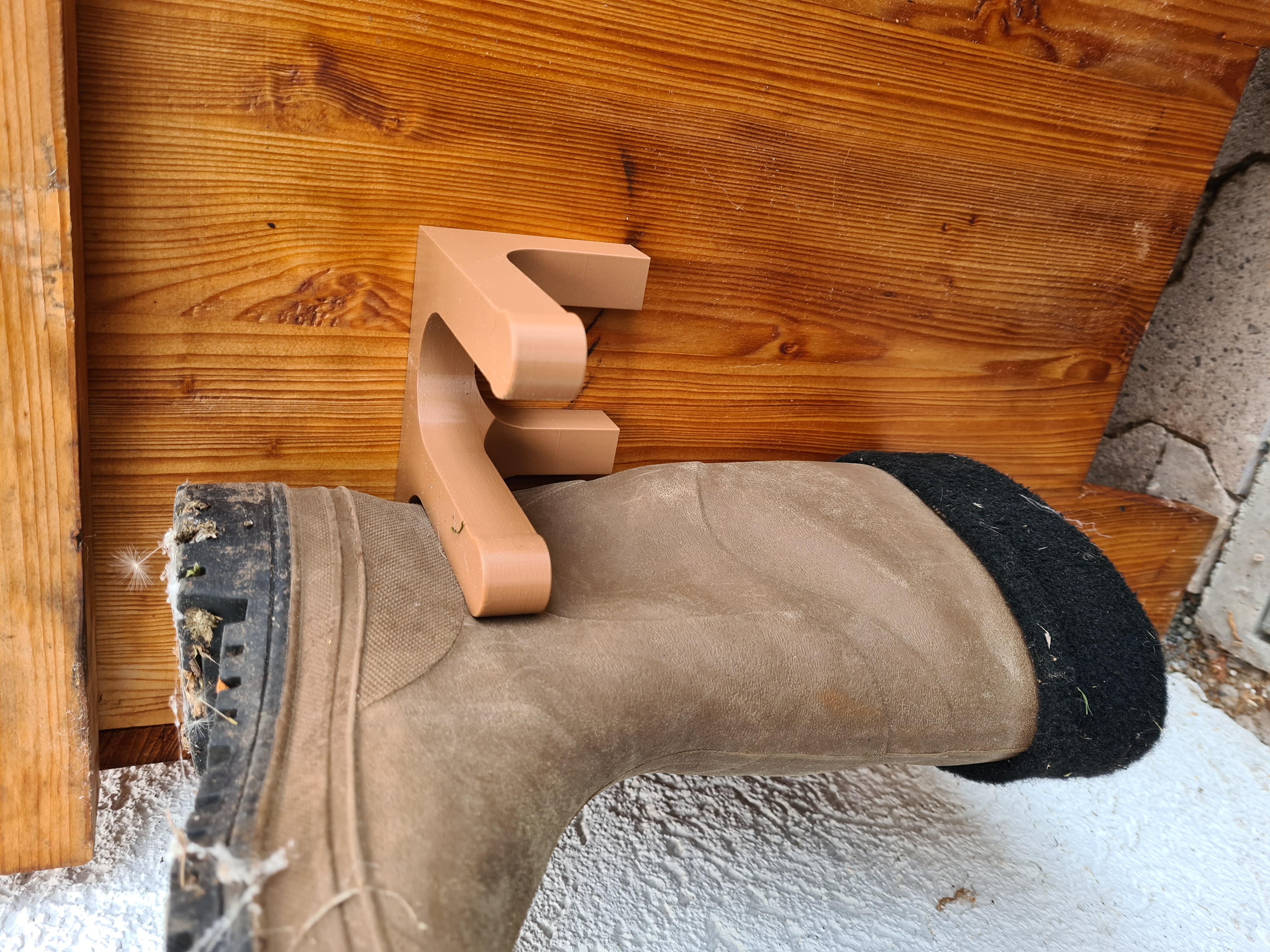 wall mount for boots, boot hanger