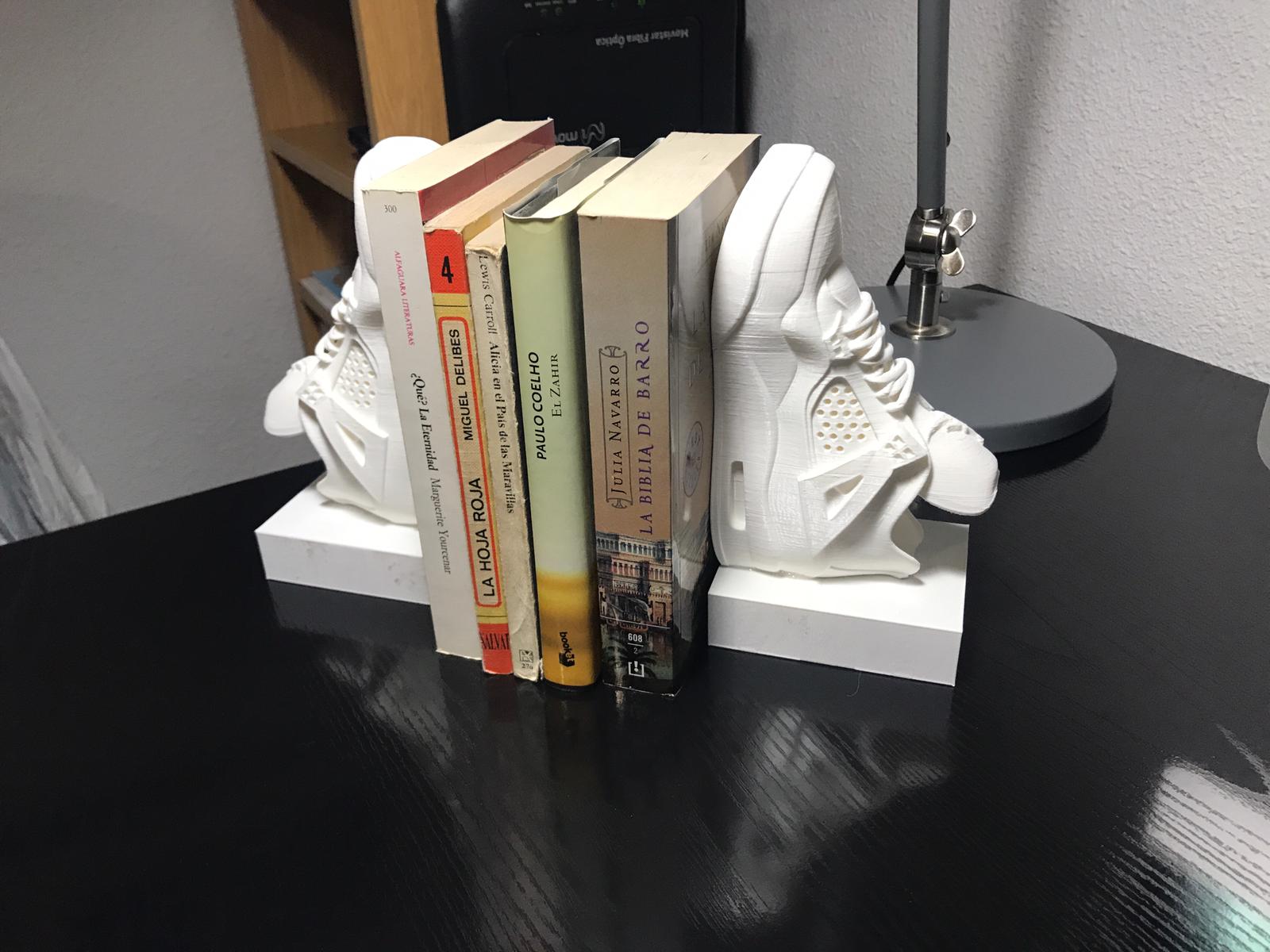 Jordan Book Holder