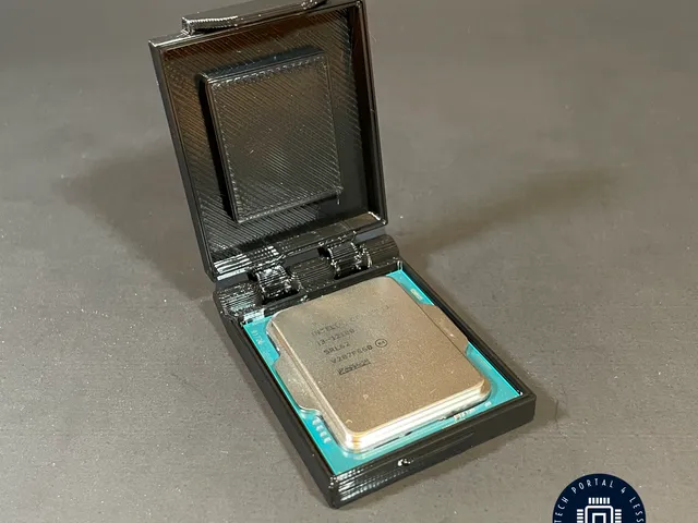 Intel CPU Clamshell Case LGA 1700 (Print-In-Place)