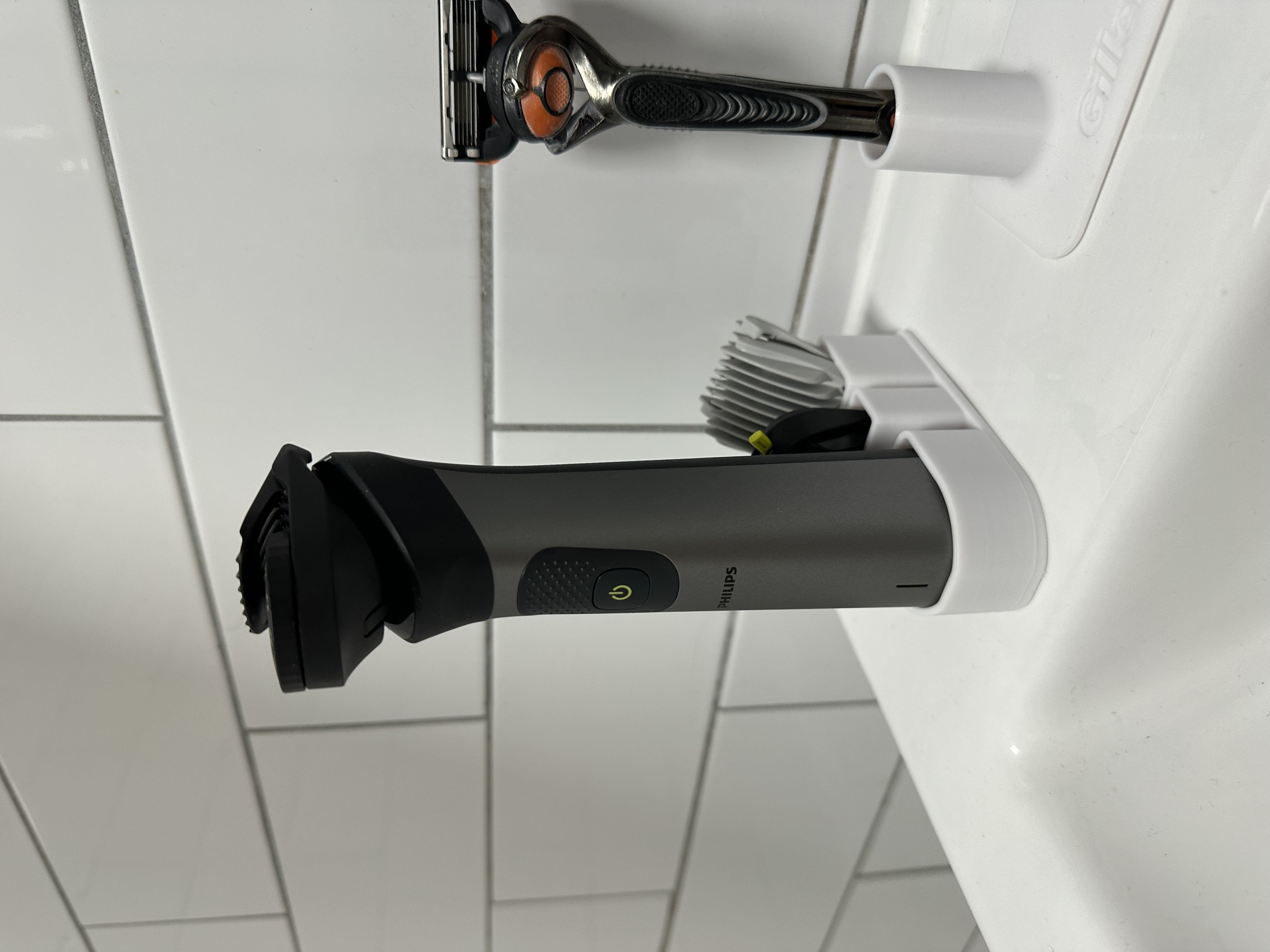 Philips Multigroom 7000 Holder