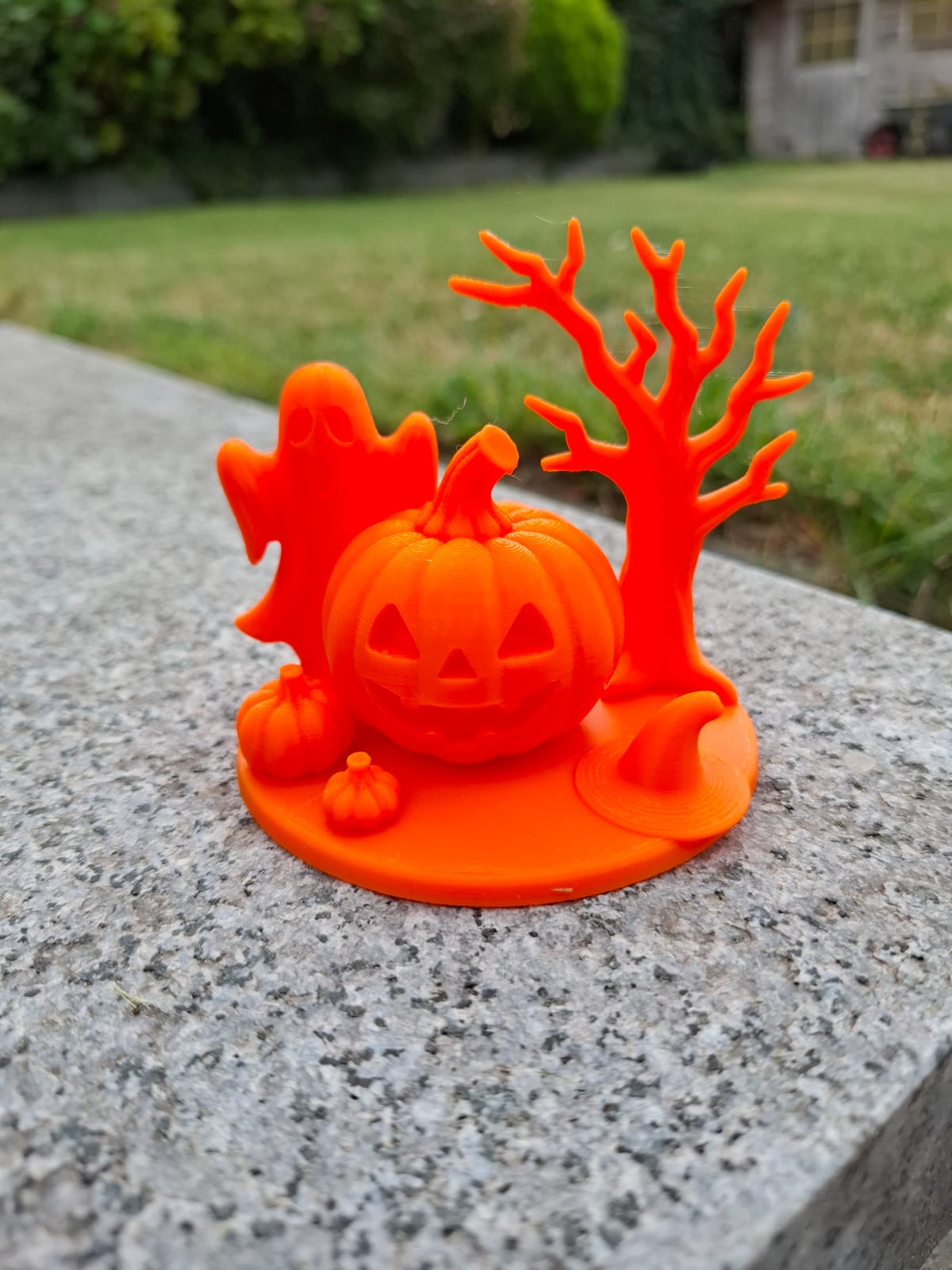 Miniatura 3 do modelo 3D Spooky Pumpkin Patch Mini-Diorama