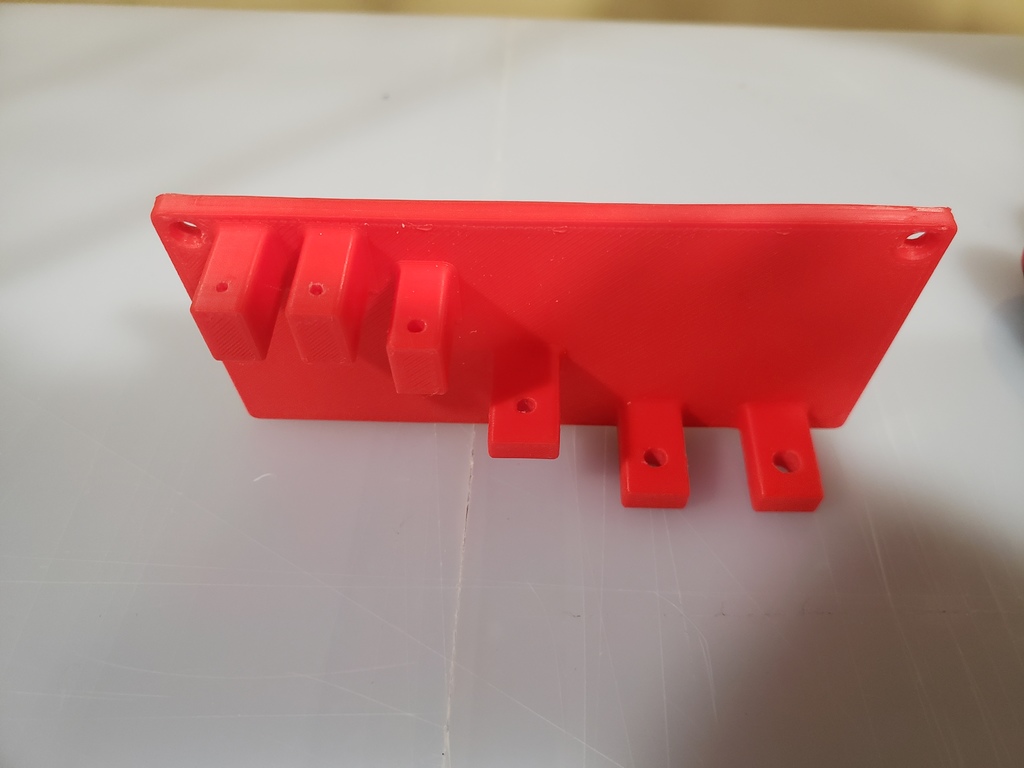 Miniatura 2 do modelo 3D Hex Screwdriver Holder