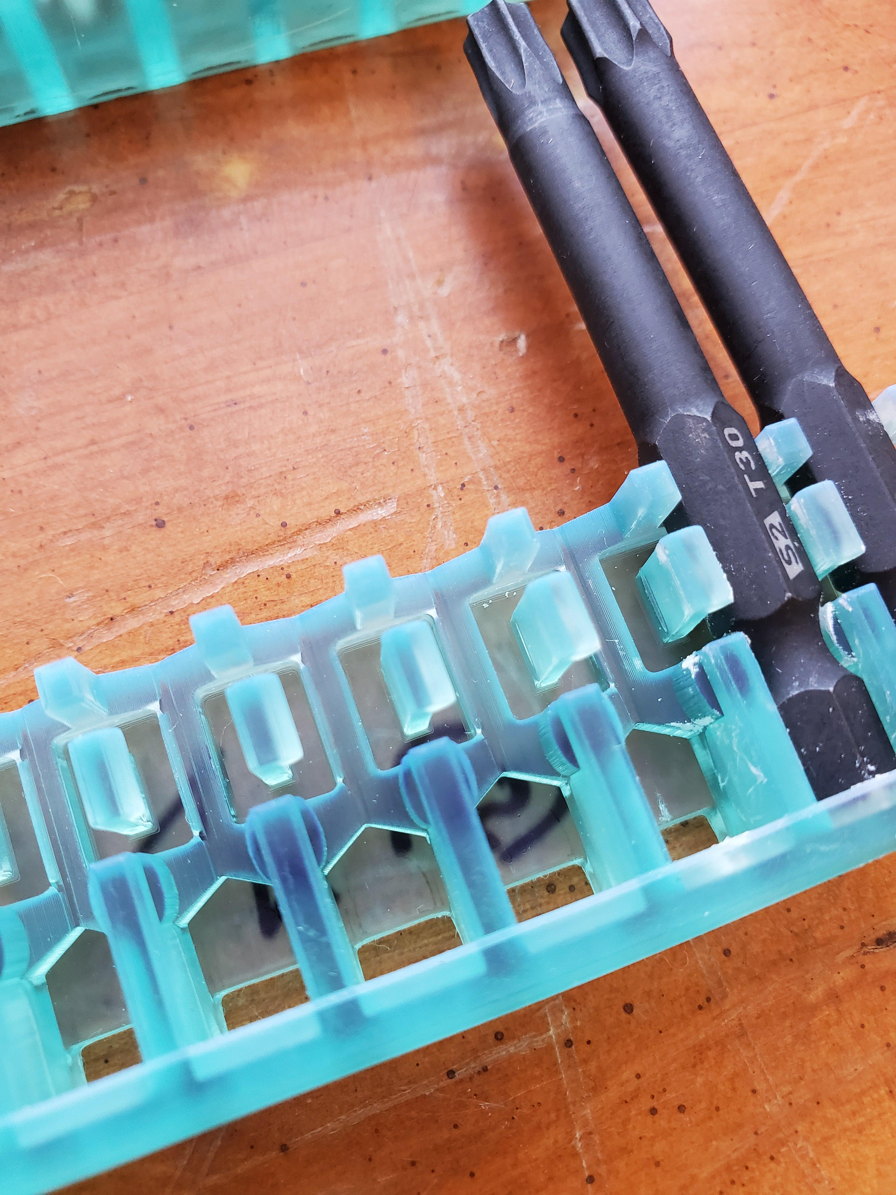 Miniatura 2 do modelo 3D Hex Driver Bit Holder