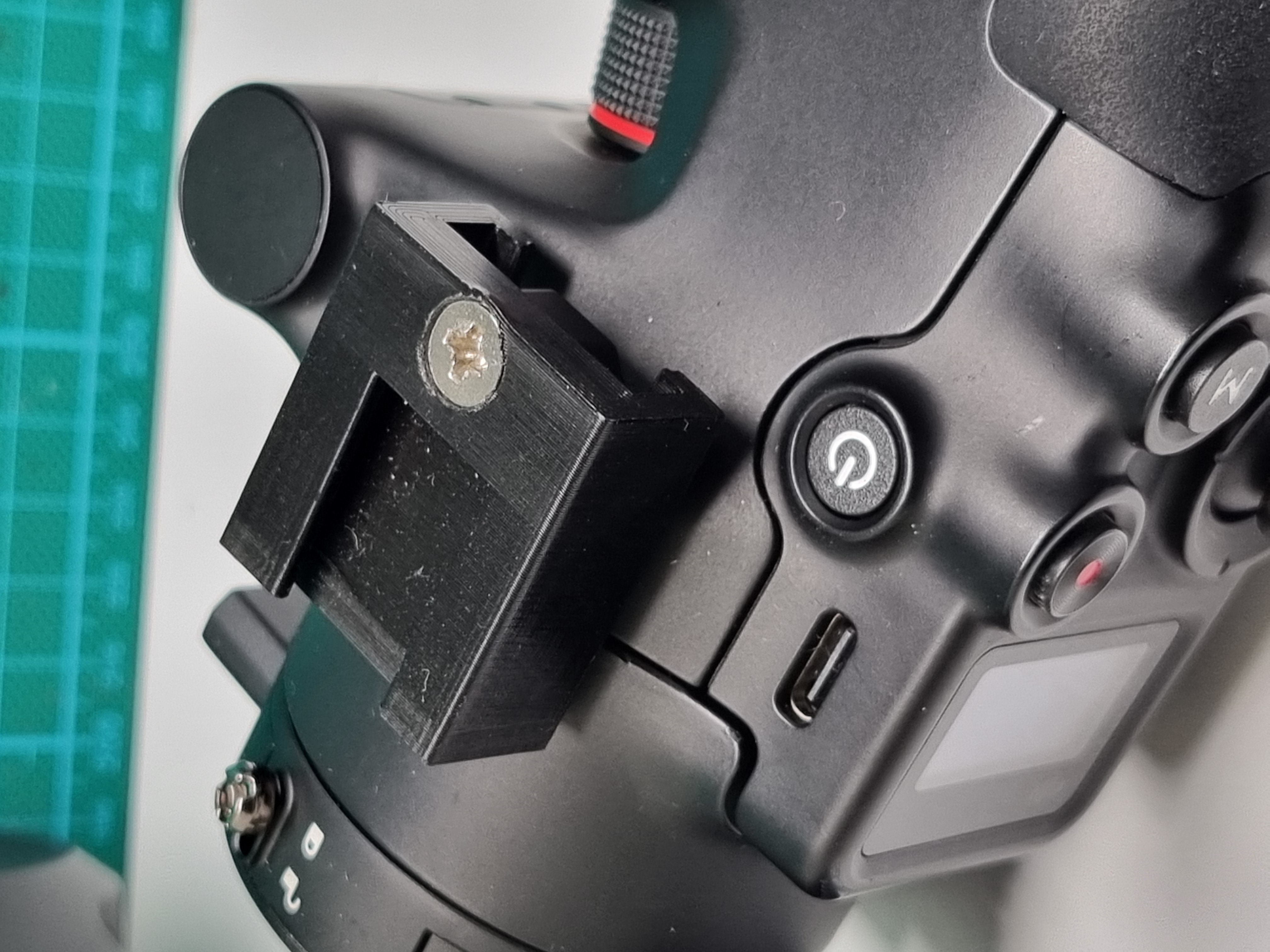 DJI Ronin RSC 2 cold shoe