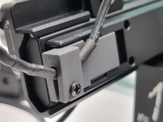 DJI Ronin RSC 2 cable management clip