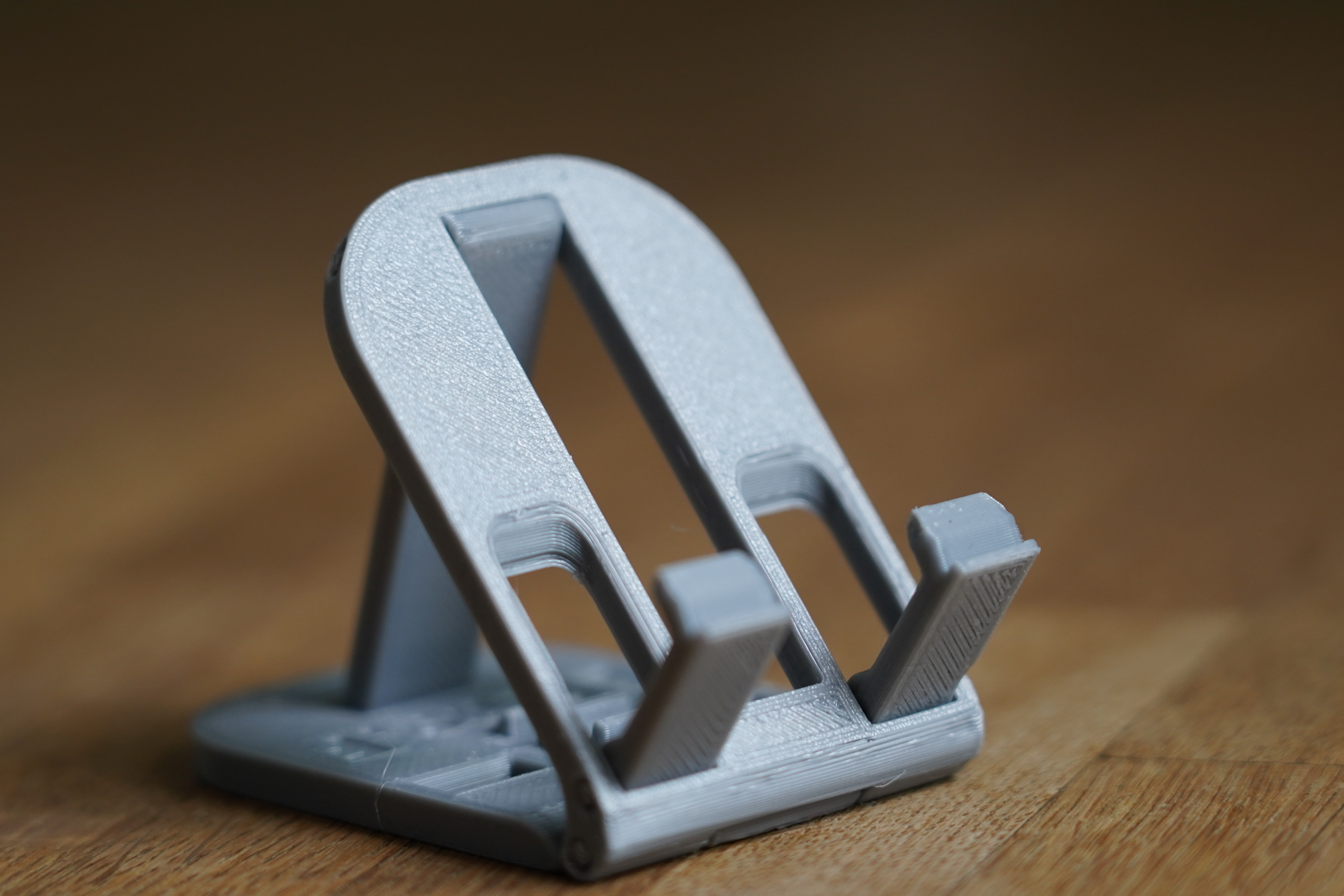 Smartphone Stand - Simple, Small and Foldable (Free Version)
