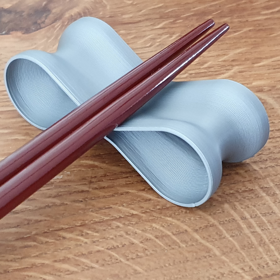 Hashi-Oki-Mugen / infinite chopstick bank (Spiral vase print)