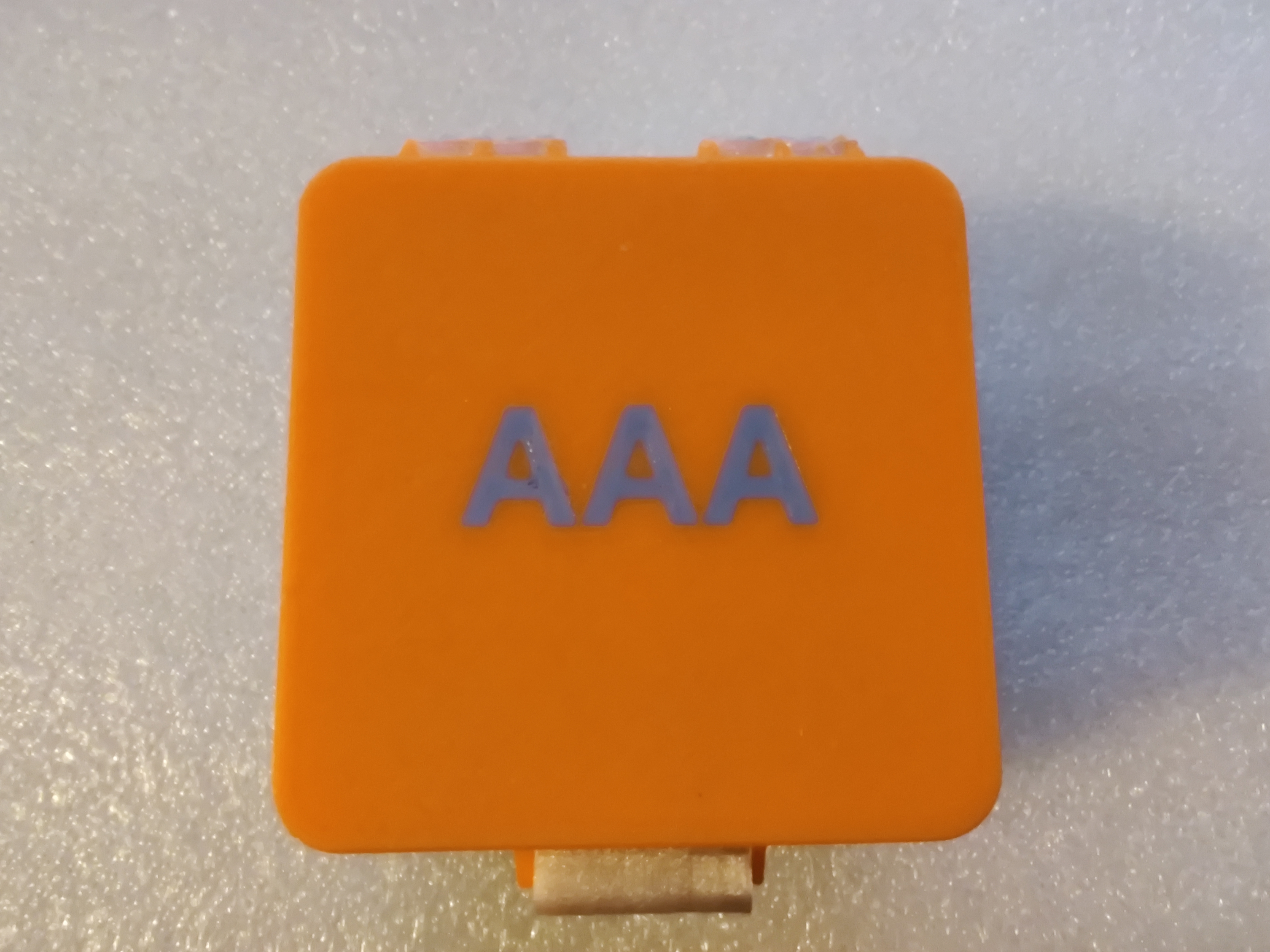 Miniatura 3 do modelo 3D AAA Battery Box, Split Hinge