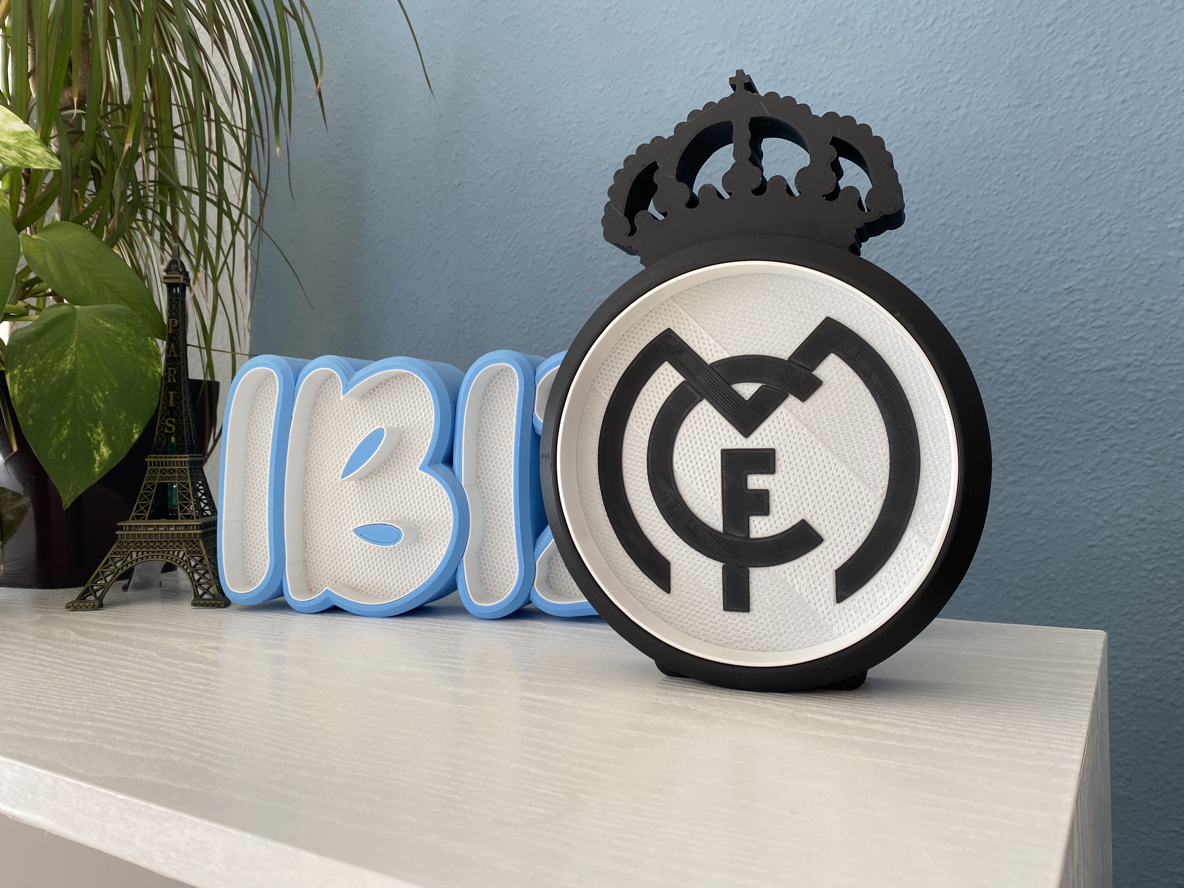 Real Madrid Lamp