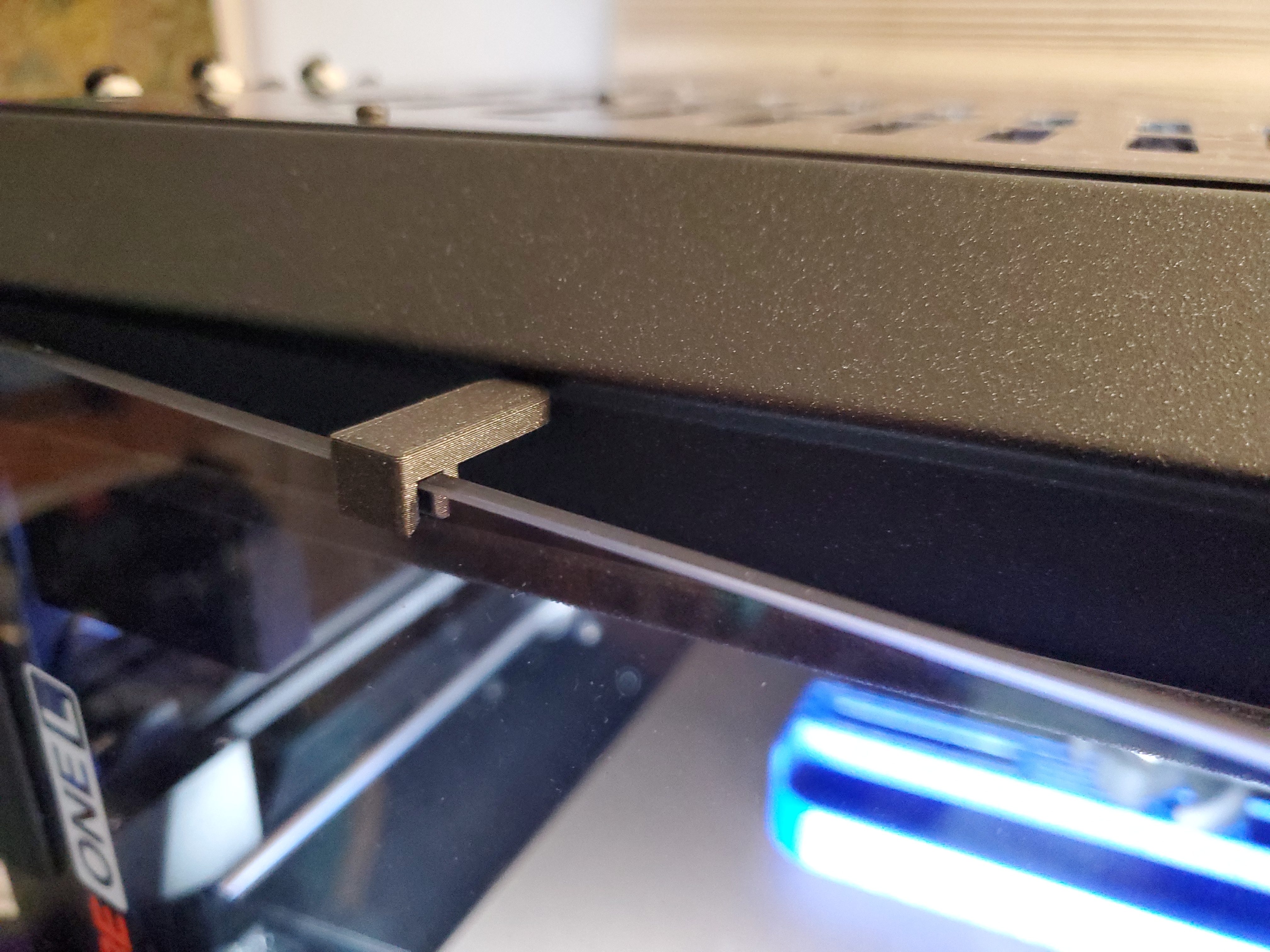 Core One L door prop.