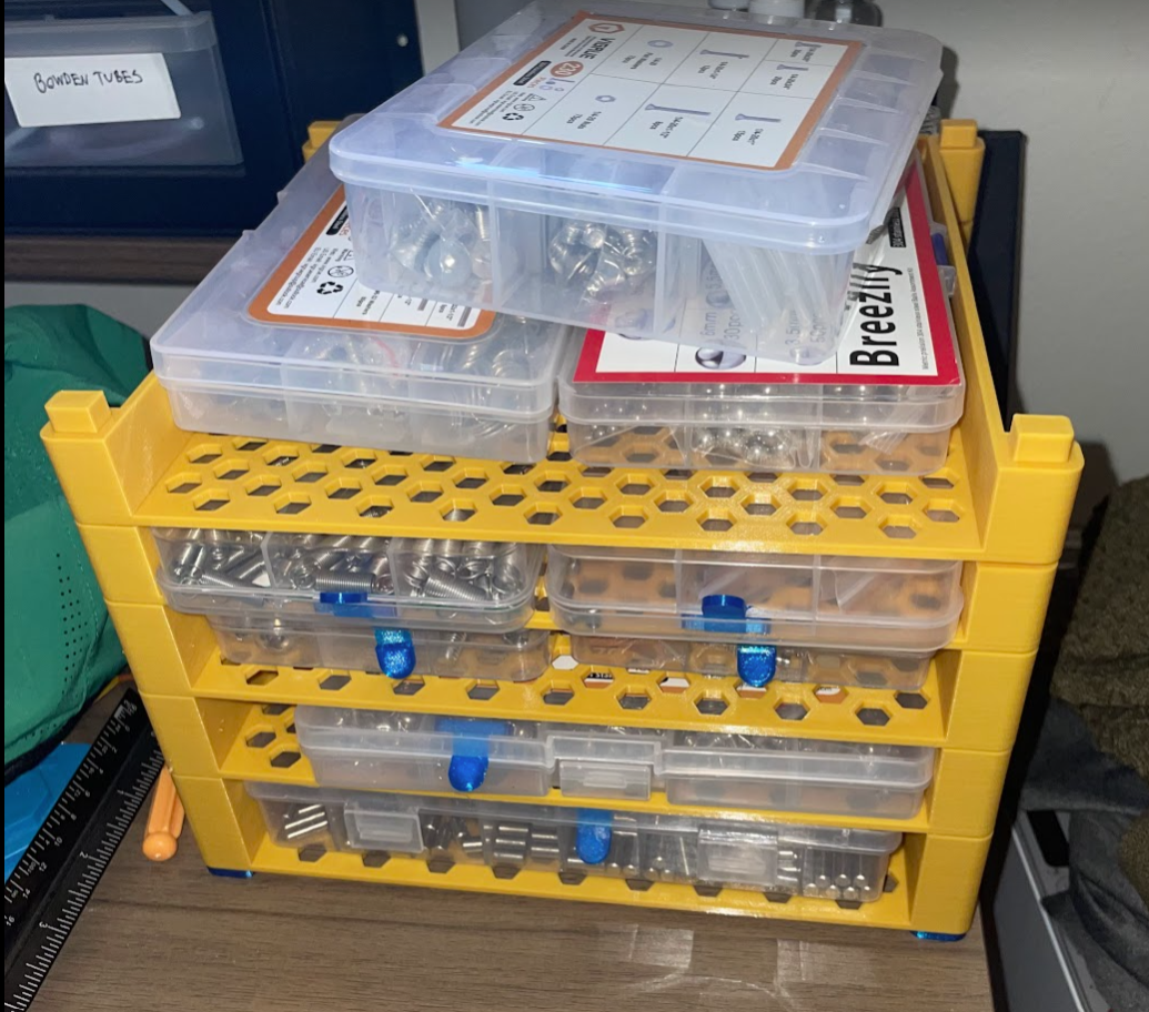 Stackable Shelf with Feet & Pull Tabs by PatricktheBiosteamist ...