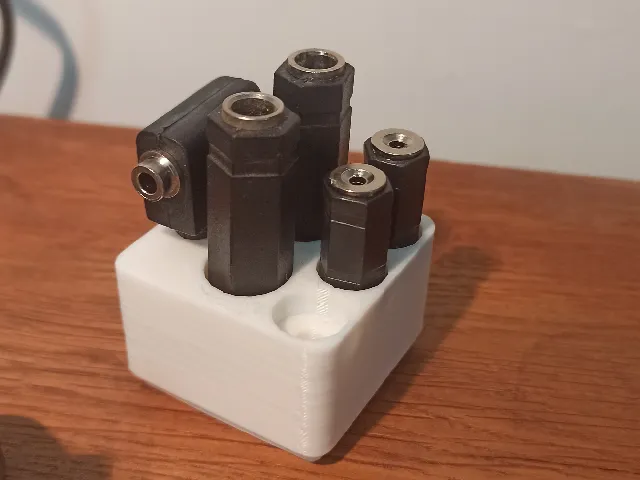 various minijack holder 3,5 gridfinity 1X1
