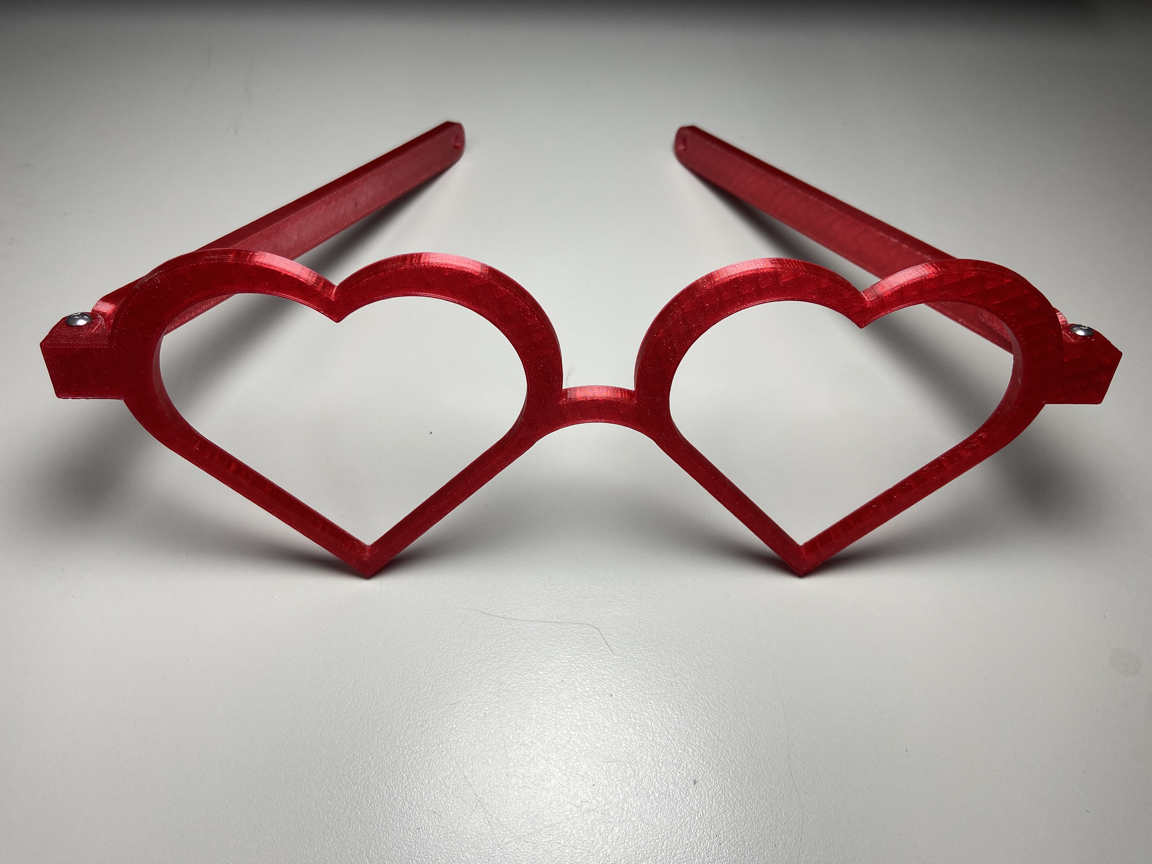 Customizable fursuit glasses: Heart shape