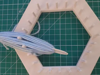 Yarn Shuttle by Sam Fidler | Download free STL model | Printables.com