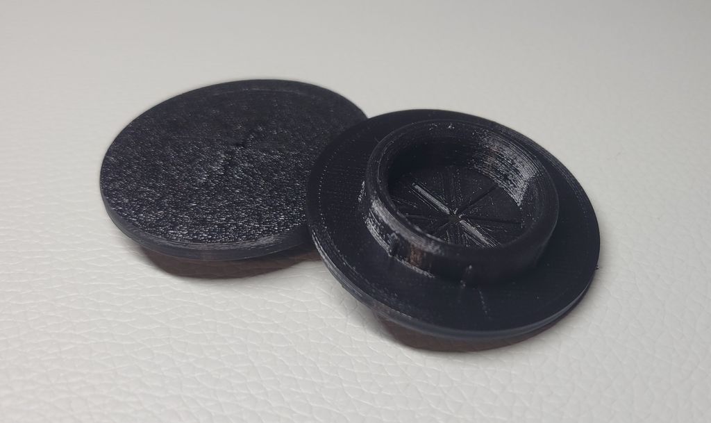 Miniatura 3 do modelo 3D Cable Passthrough Grommet
