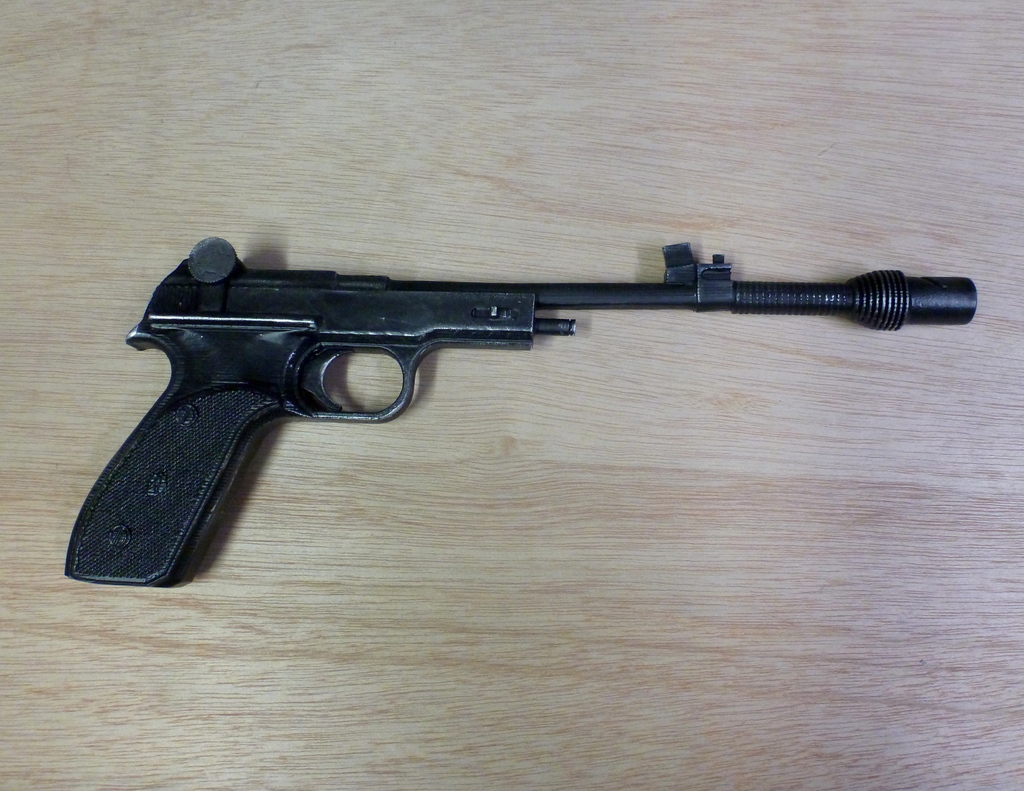 Leia Blaster