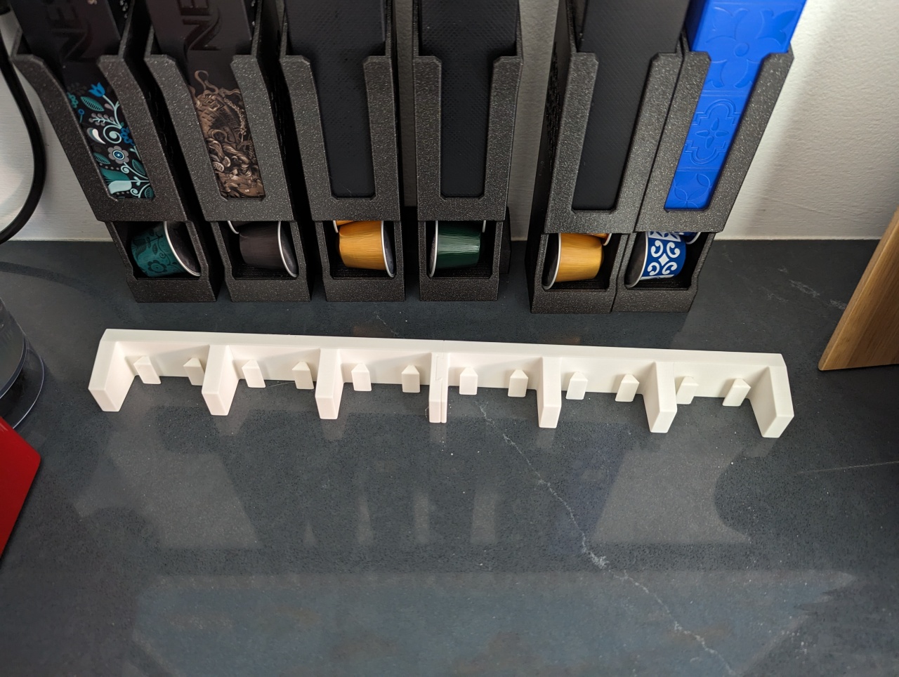 Custom Nespresso capsule dispenser MOD - 6-wide socket