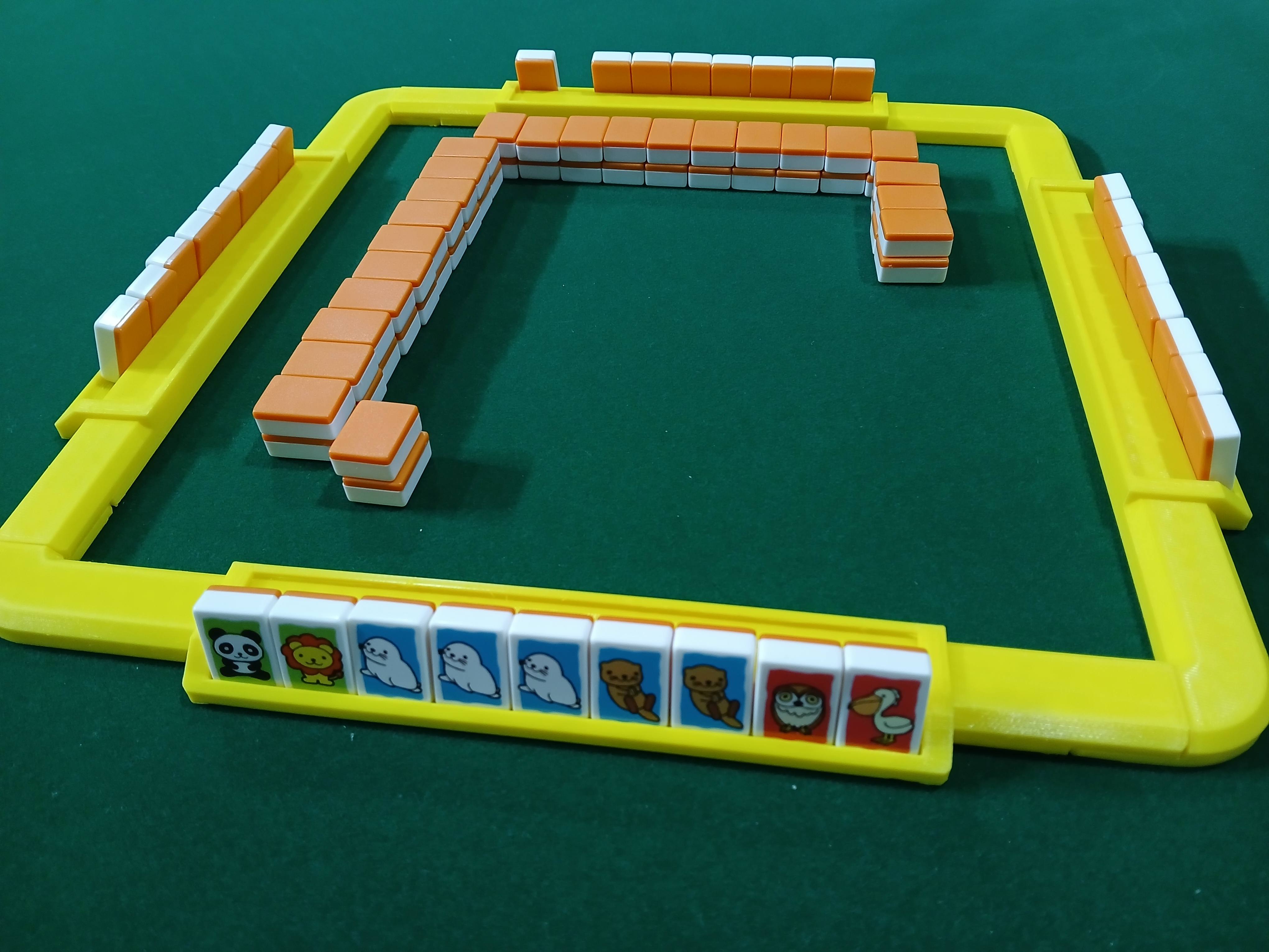 Donjara/Ponjan tile racks