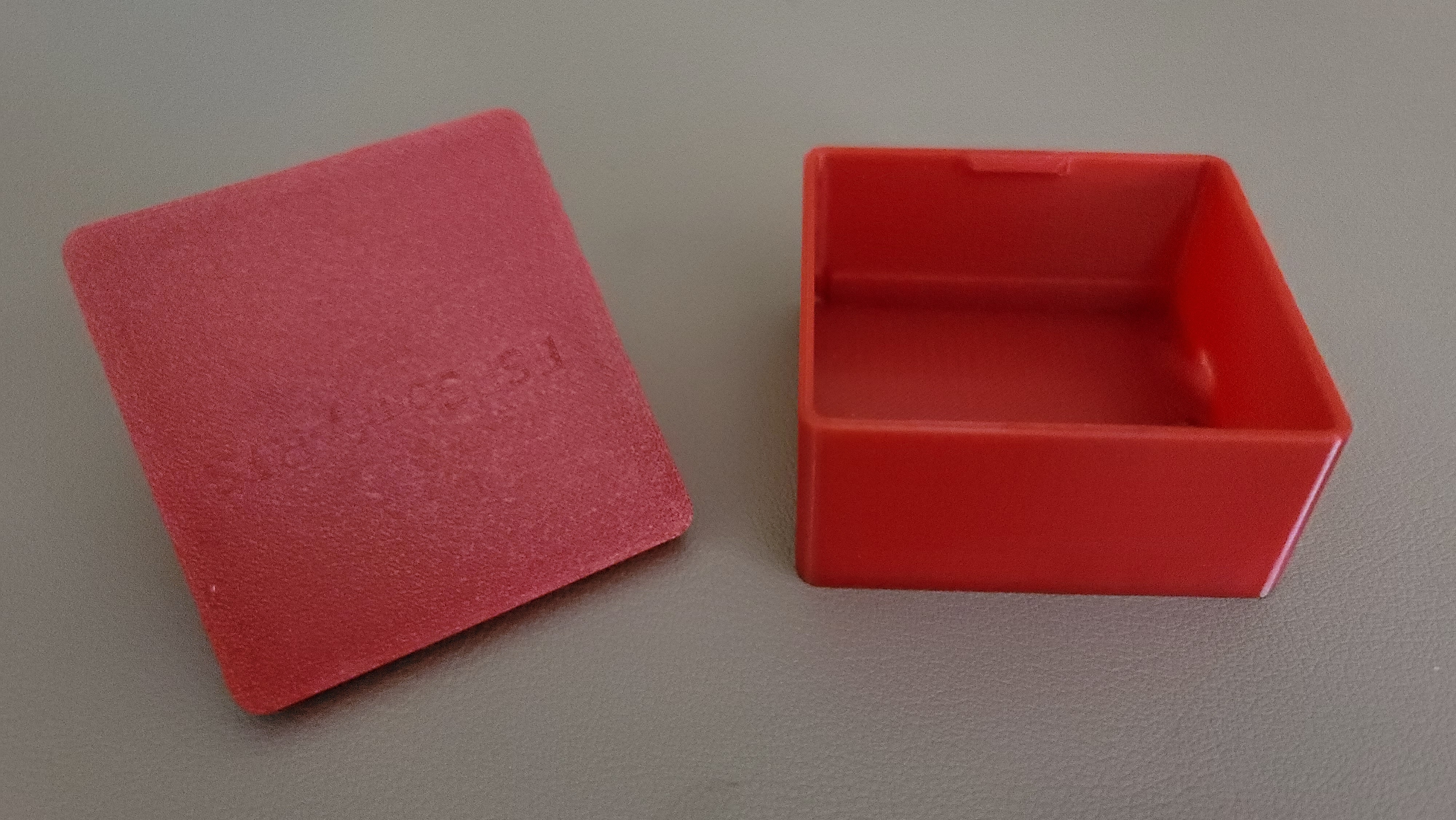 Parametric Box with Snap on Lid (Fusion360) - Version 2 3D model