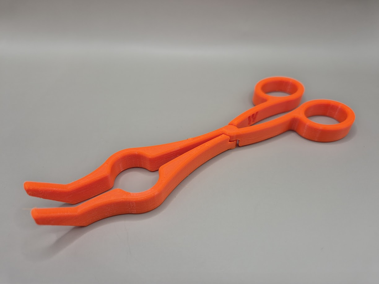 Laboratory Tongs (Print in Place) by Wilko_SLO | Download free STL ...