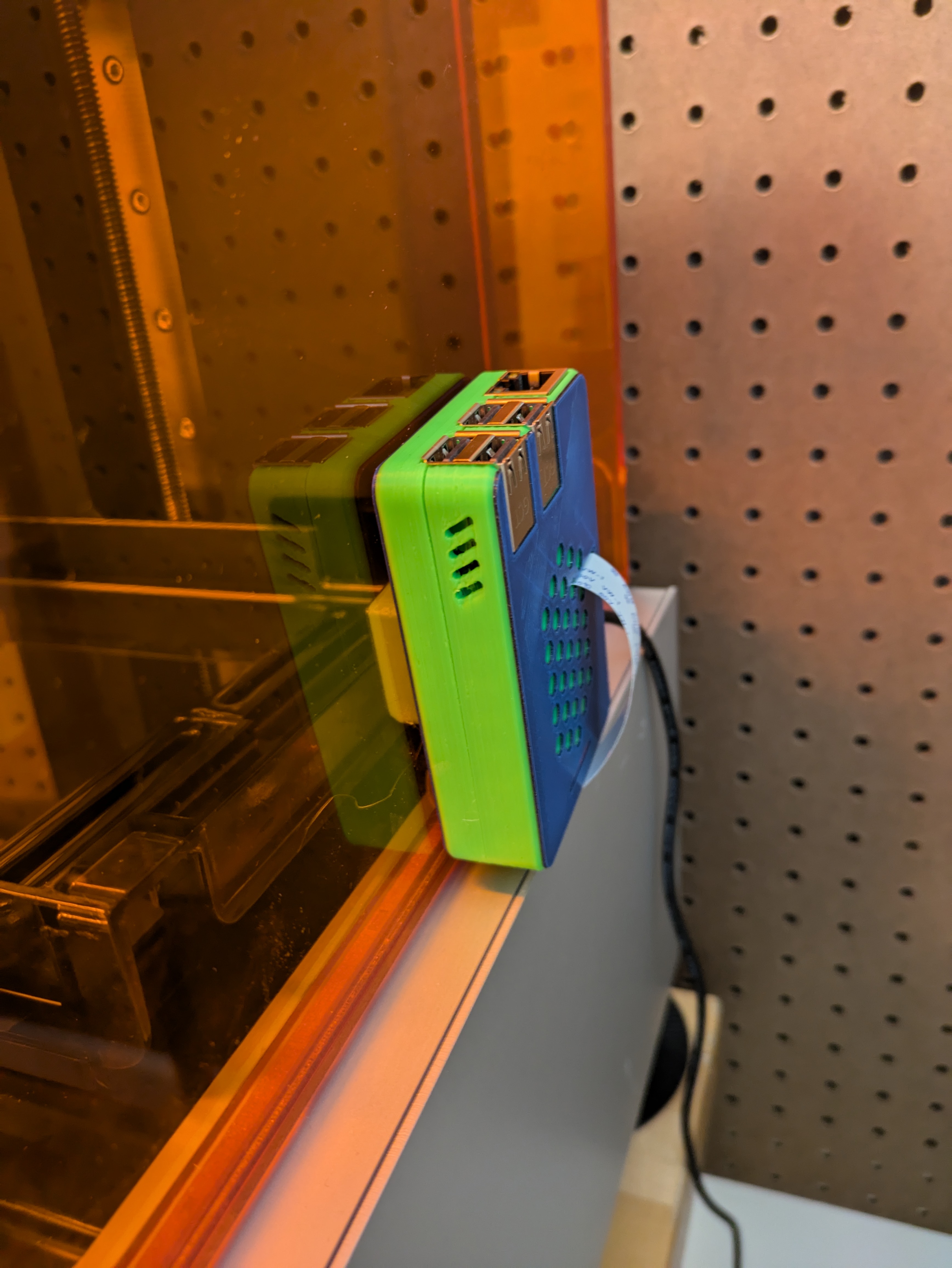 Magnetic Pi 3B enclosures