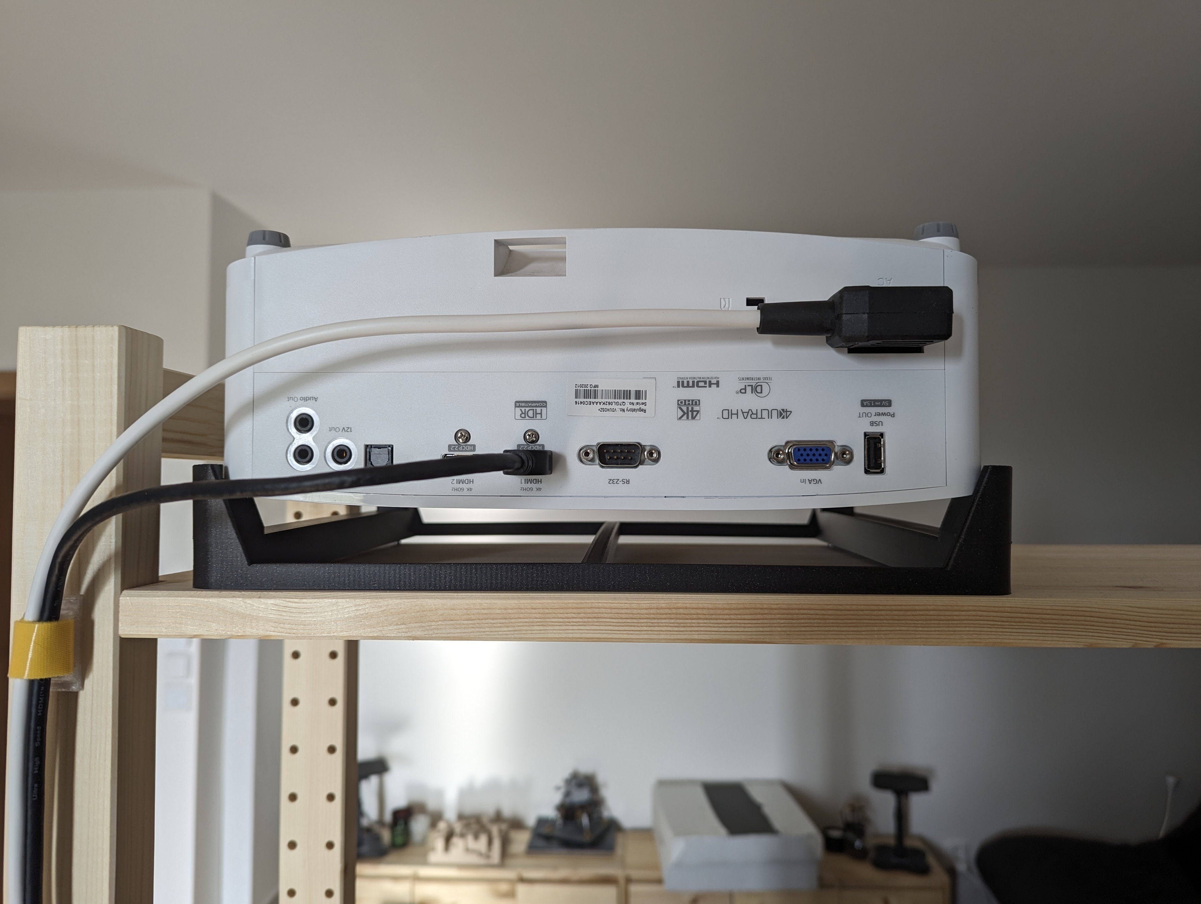 Optoma UHD upside down holder by xPakrikx Download free STL model