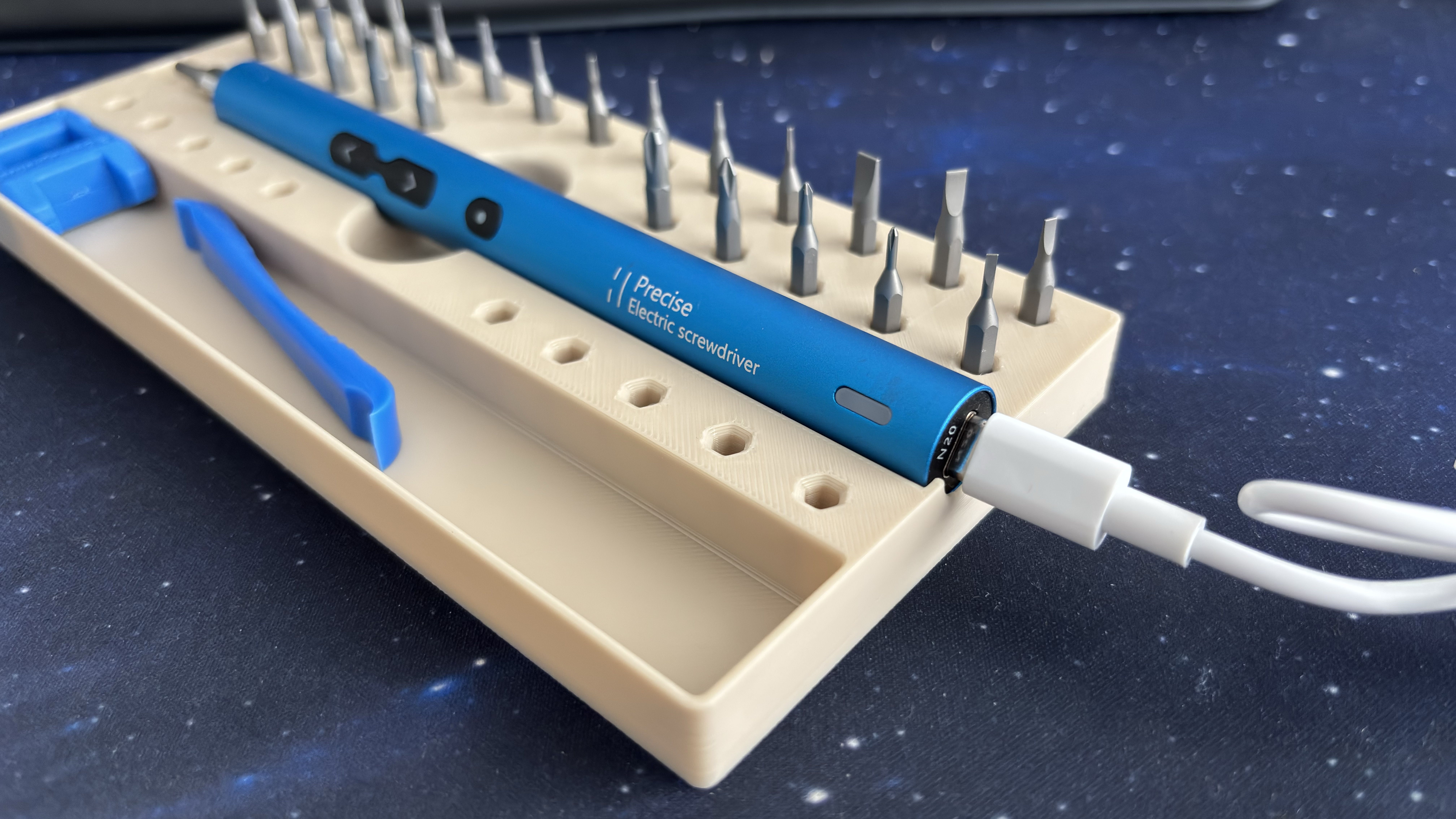 Miniatura 6 do modelo 3D Precise Electric Screwdriver