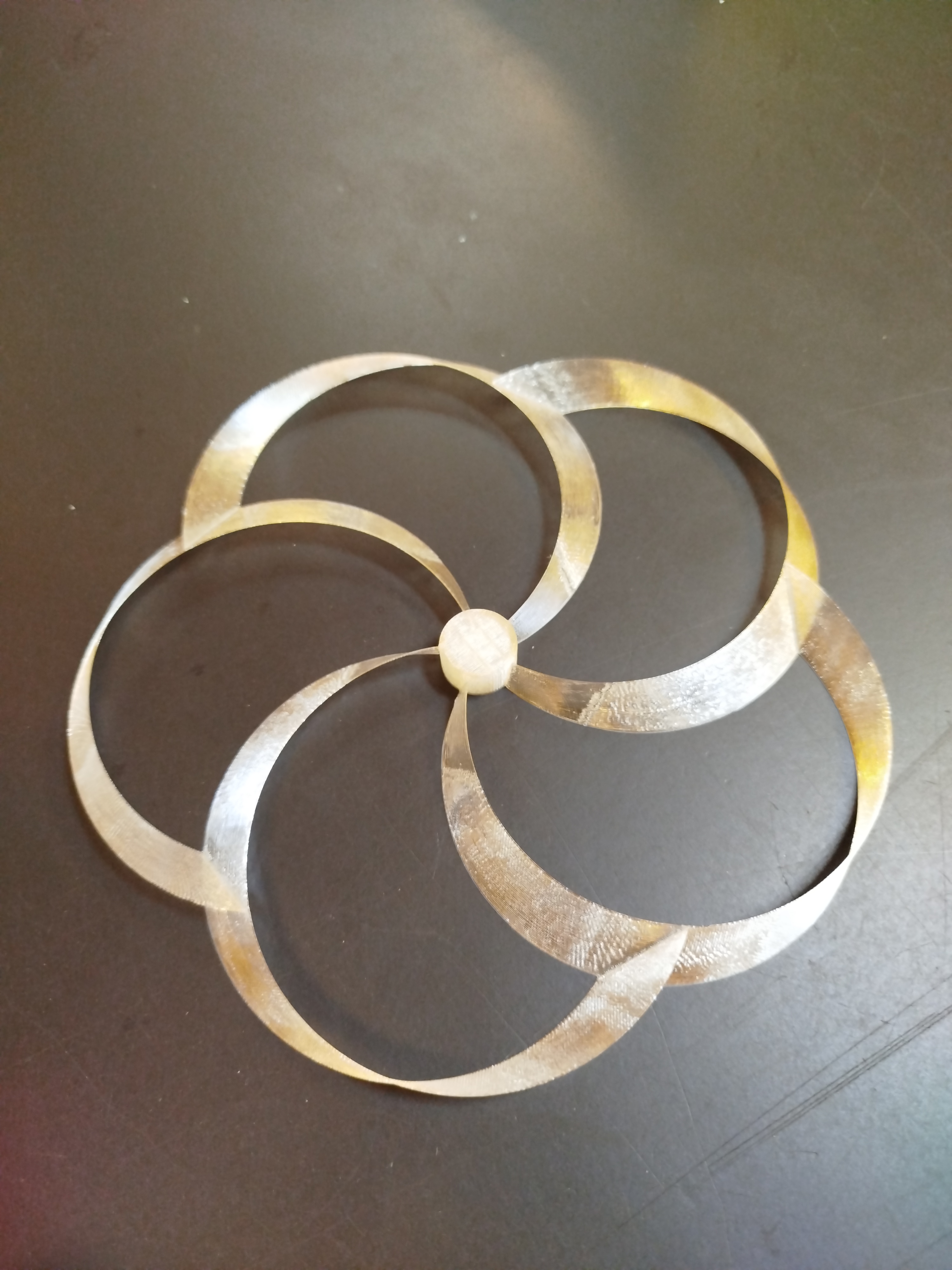 Five wing toroidal rotor