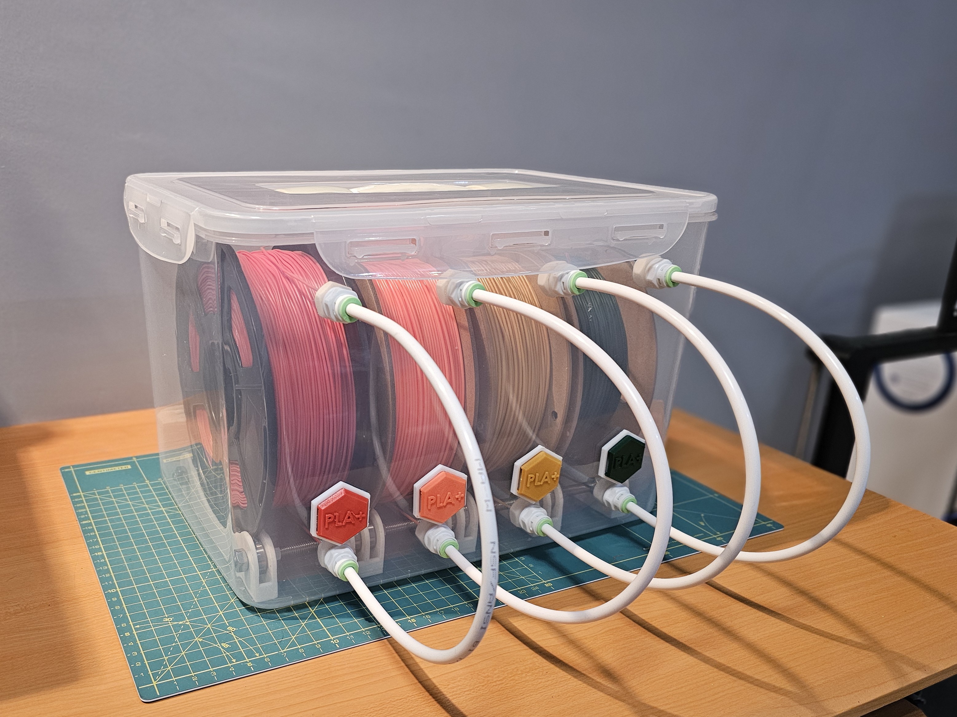 Filament Dry Box – 4 Spool, Airtight, Silica Gel & Honeycomb Sample Labels