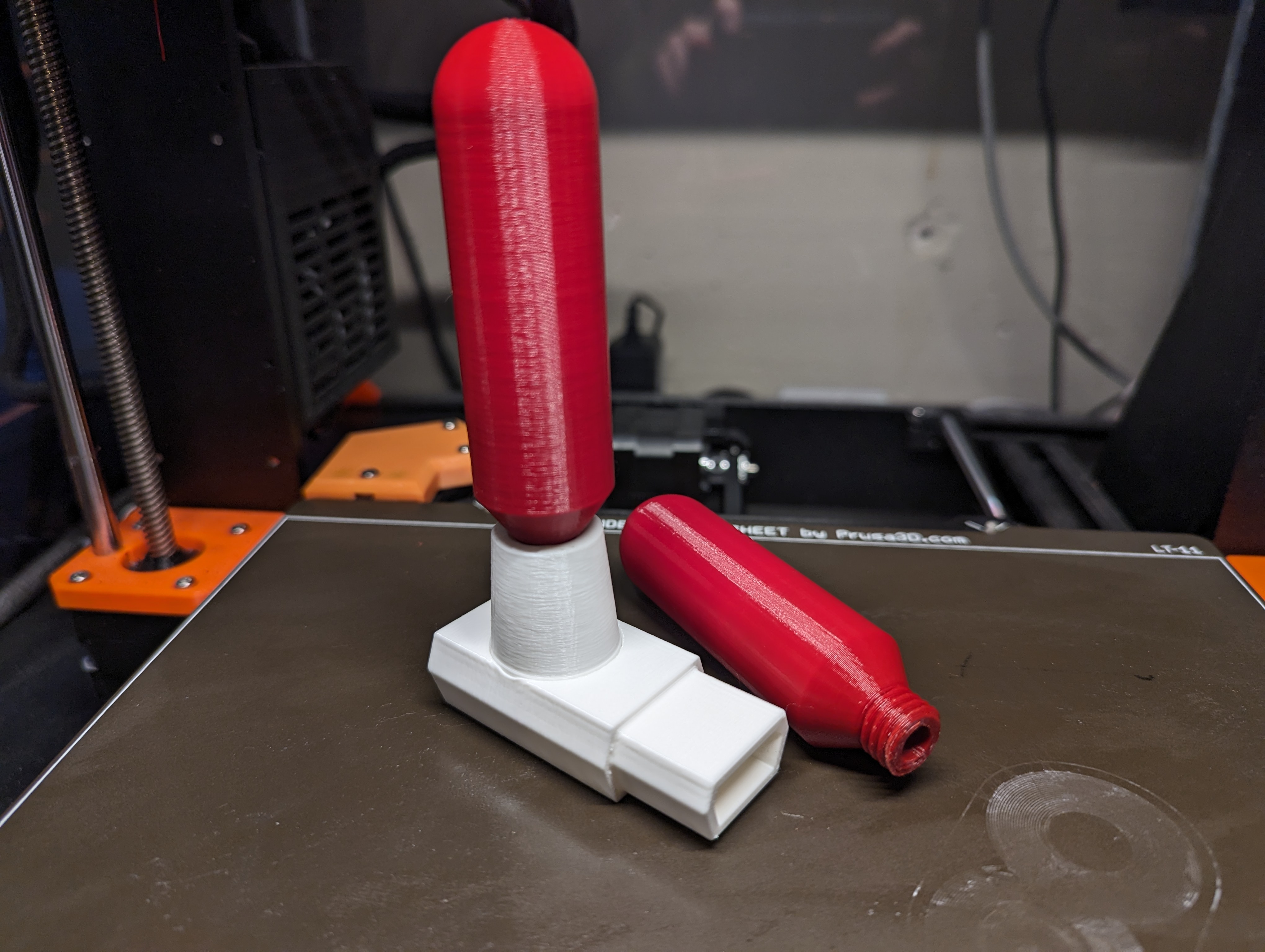 Jet Threaded Tank by Ibstickboy | Download free STL model | Printables.com