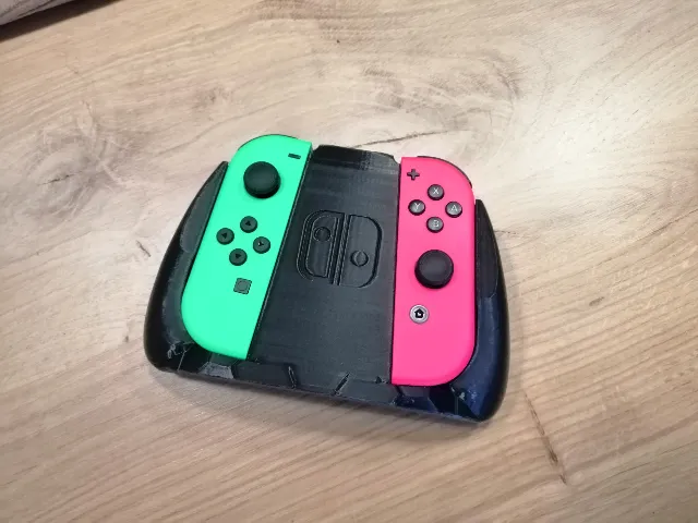 Nintendo Switch Comfort Grip (no support) Remixed with Nintendo logo