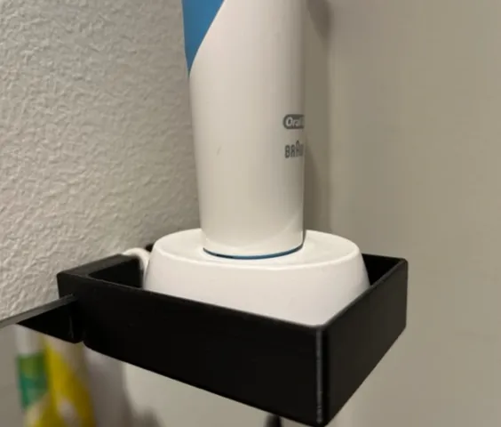 ORAL B TOOTHBRUSH HOLDER