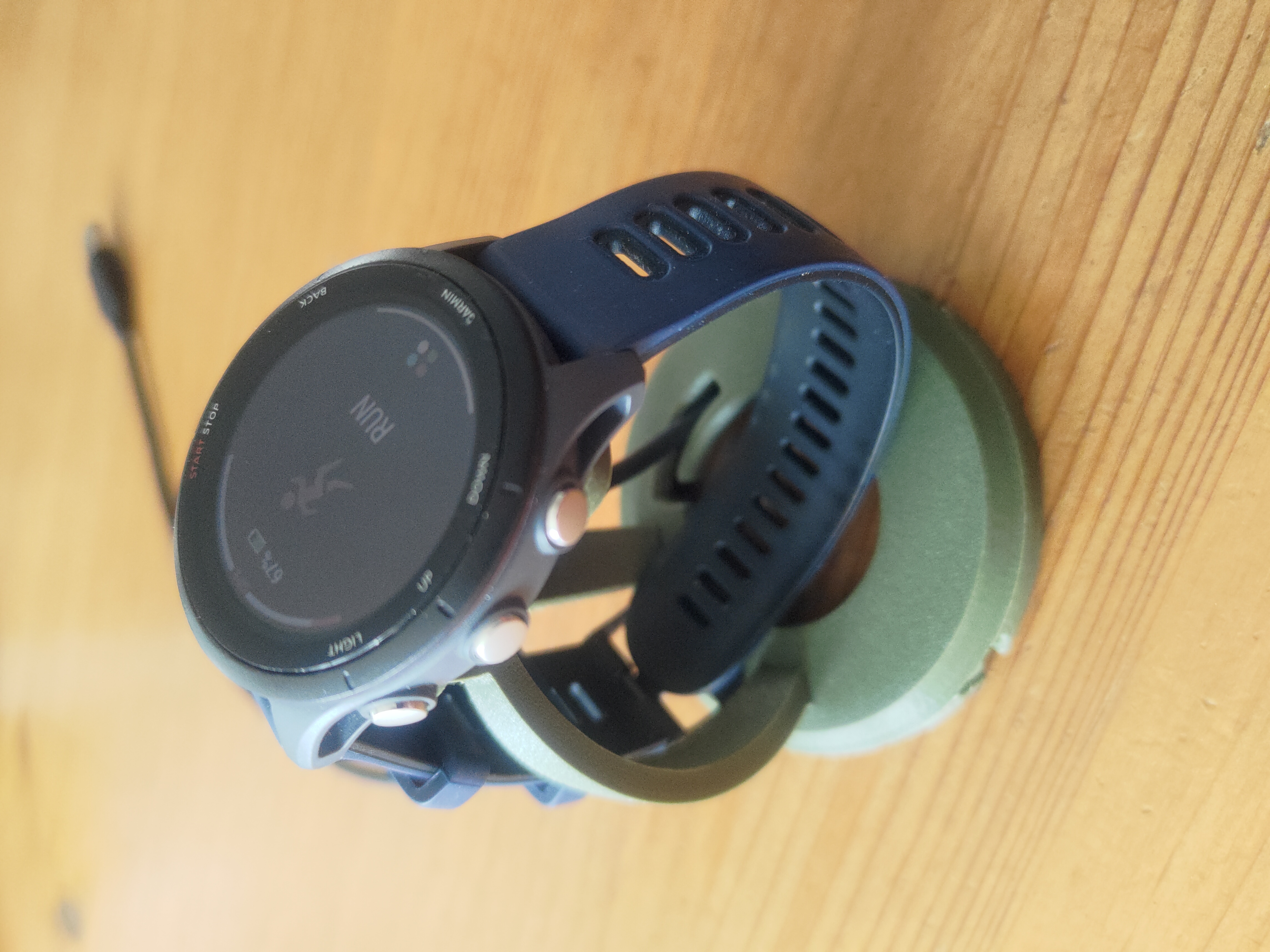 Power Arc - modular charging stand